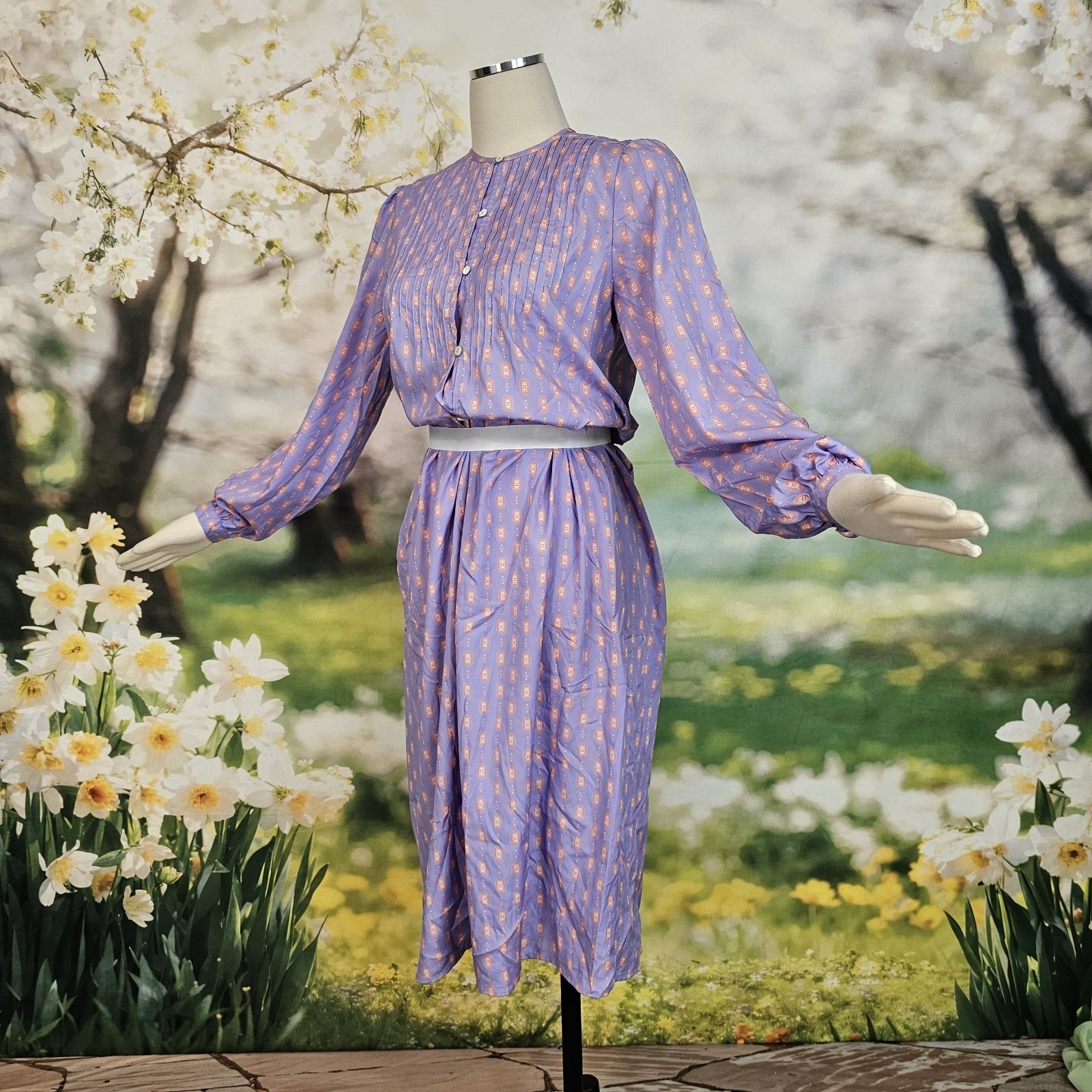 Vintage 1980’s Dress Lilac Purple Print Long Sleeve Silky Retro Button Front