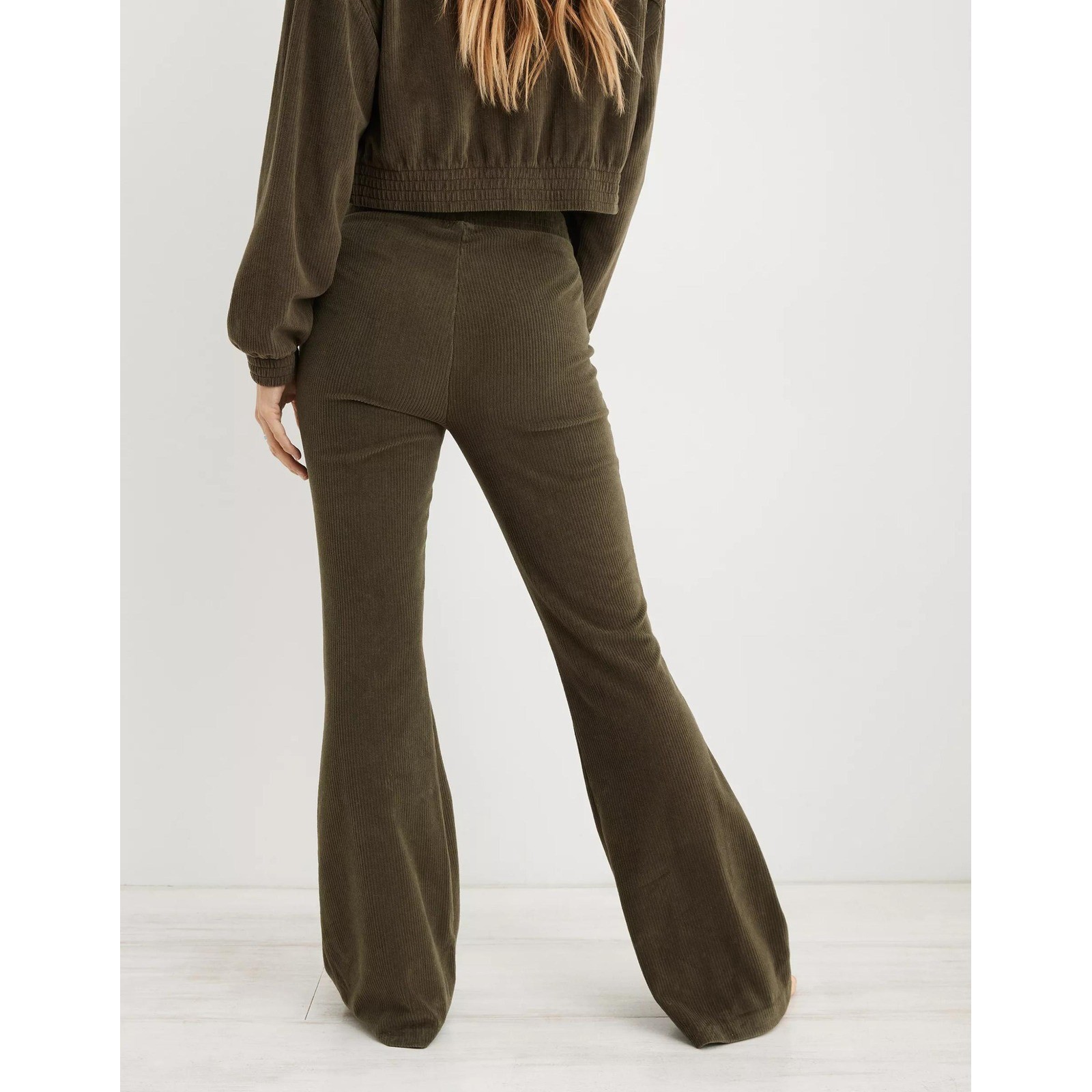 Aerie Rib Velour Flare Pants XL Olive Green Pull-On Stretch Retro Boho Groovy