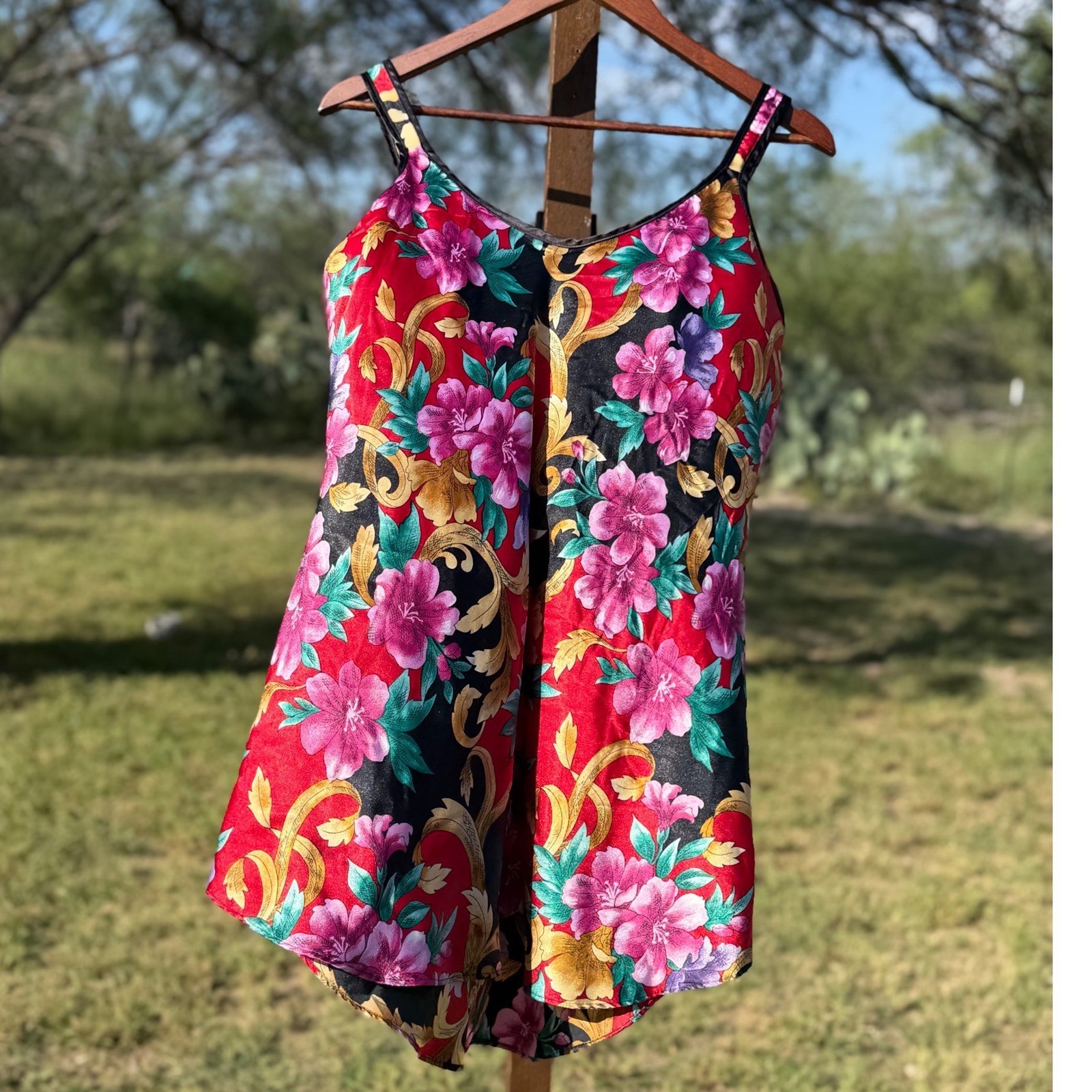 Vintage Sleep Solution Night Gown Womens Floral