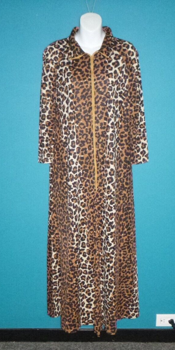 Vtg 60s Smart Time Zip Front Caftan Robe Leopard Print Union Label Sz S
