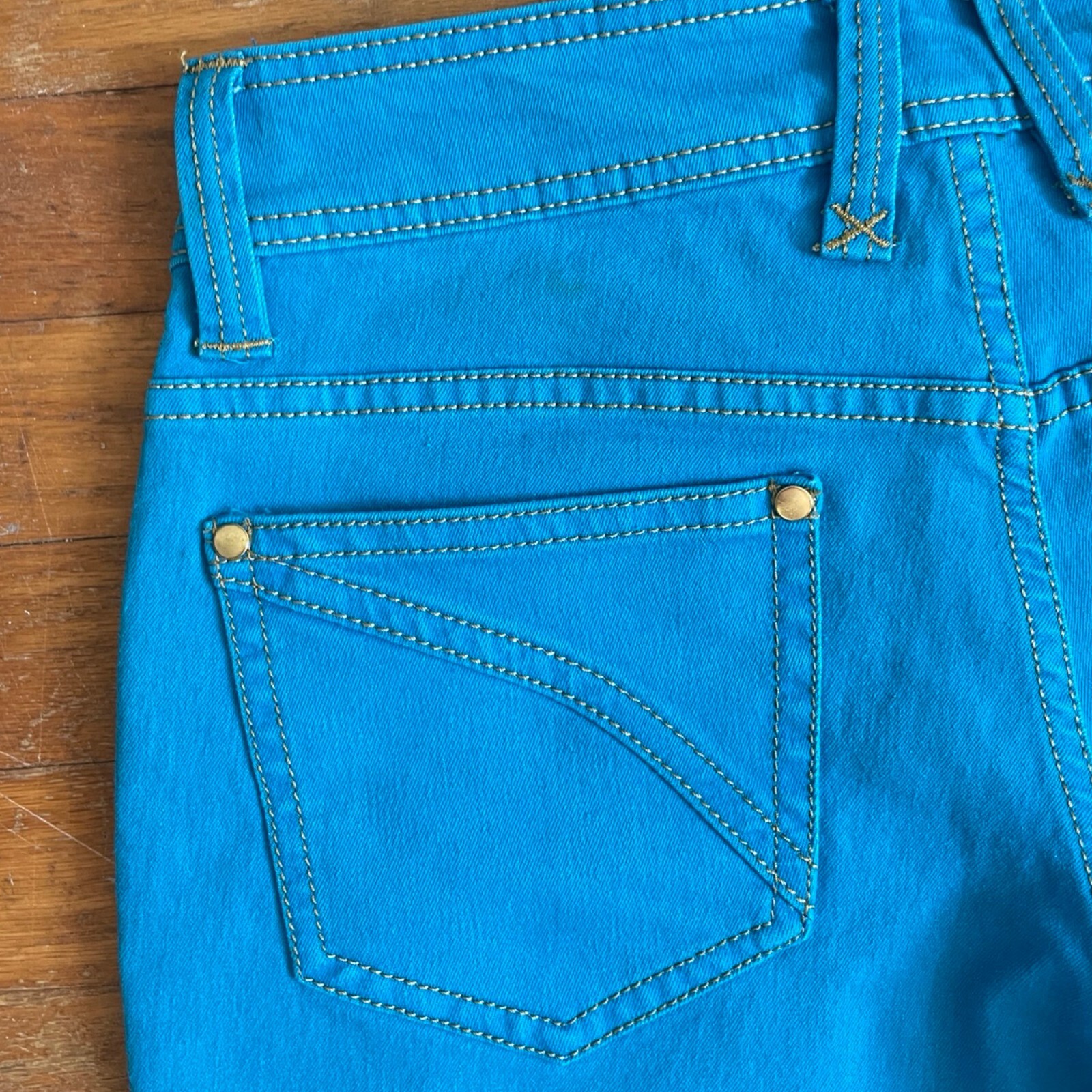 Vintage Bell Bottom Low Rise Jeans Size Small (6) 29″ Waist 1990s Cache Blue
