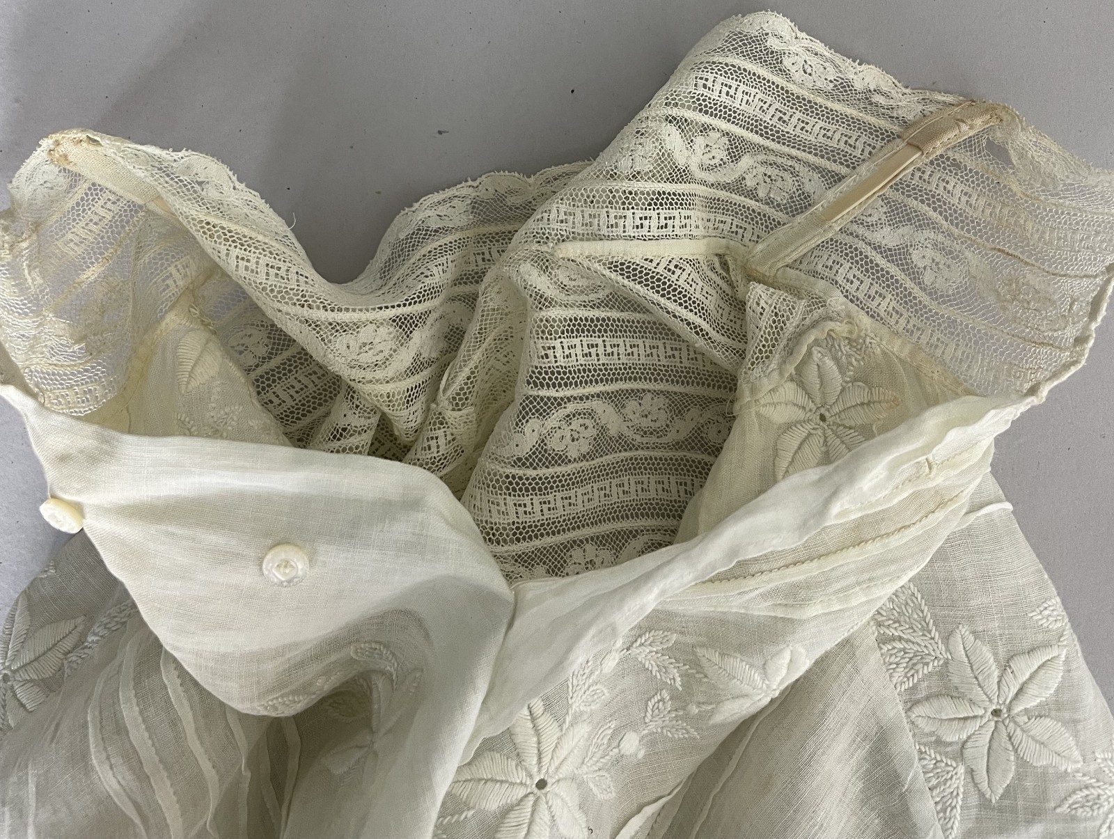 Antique 1800s Victorian White Blouse Lace Display Study Damage S