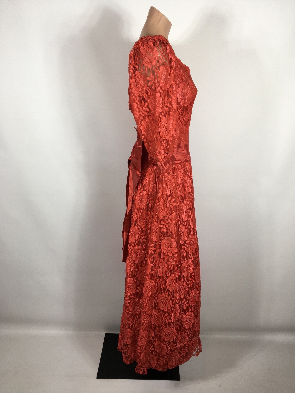 VTG 80s Prom Red LACE PUFFY BUBBLE SLEEVE Party Formal Bows Evening Dress Gown S