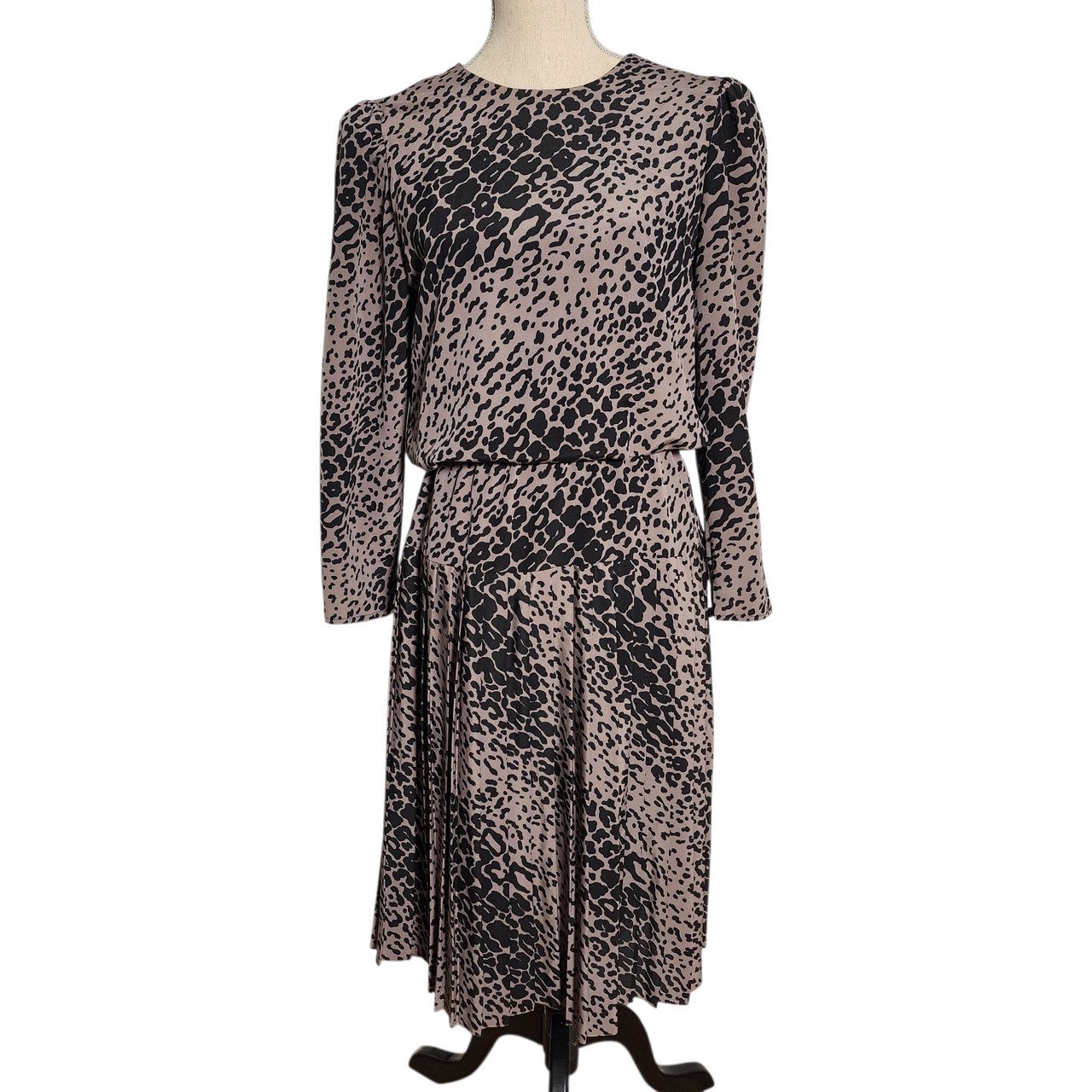 Vintage 1980s John Roberts Animal Print Dress – Long Sleeve Pleated Midi, Dro…