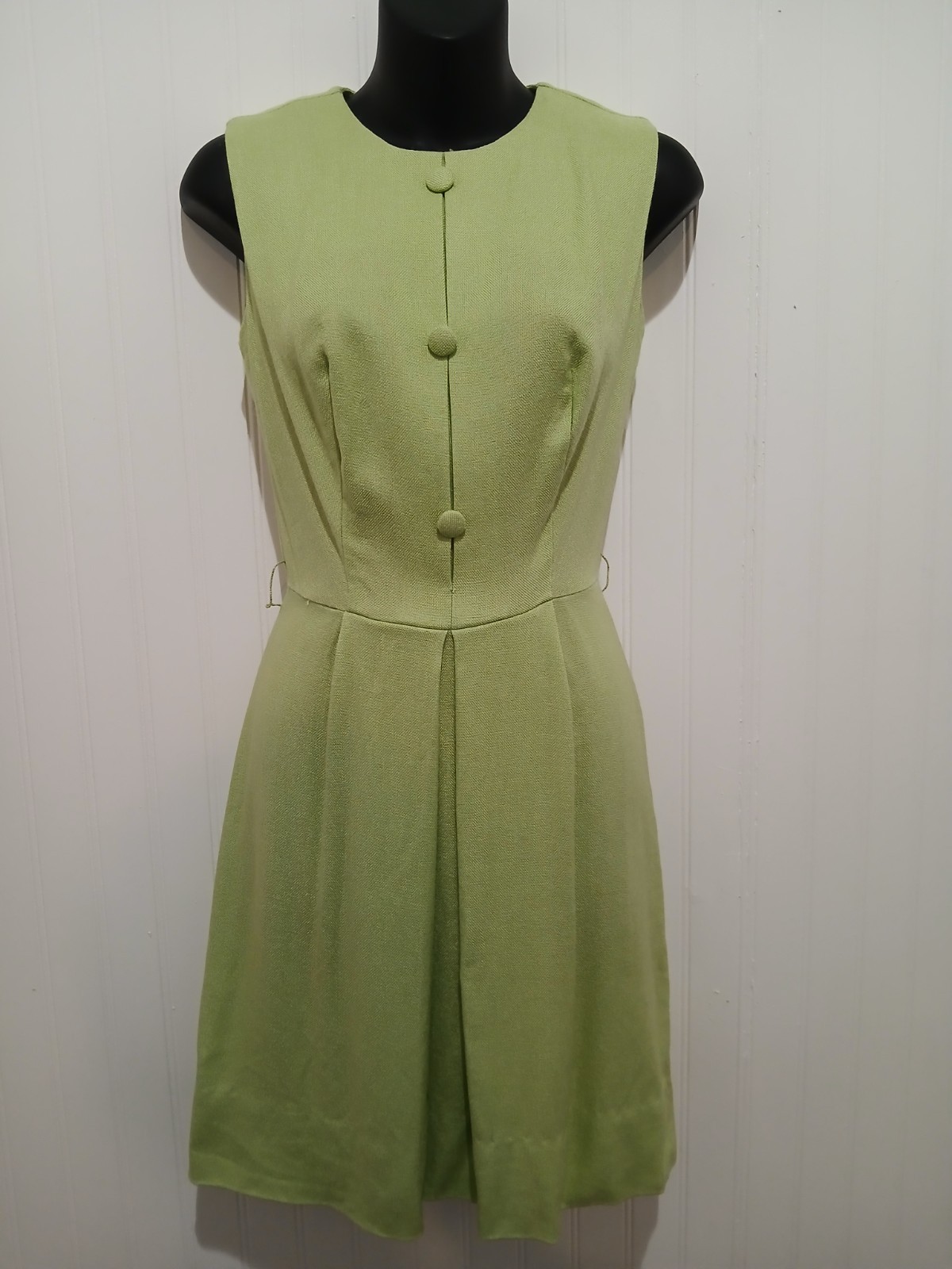 True Vintage Light Green Mod Fit Flare Sleeveless Mini Dress 60s 29″C