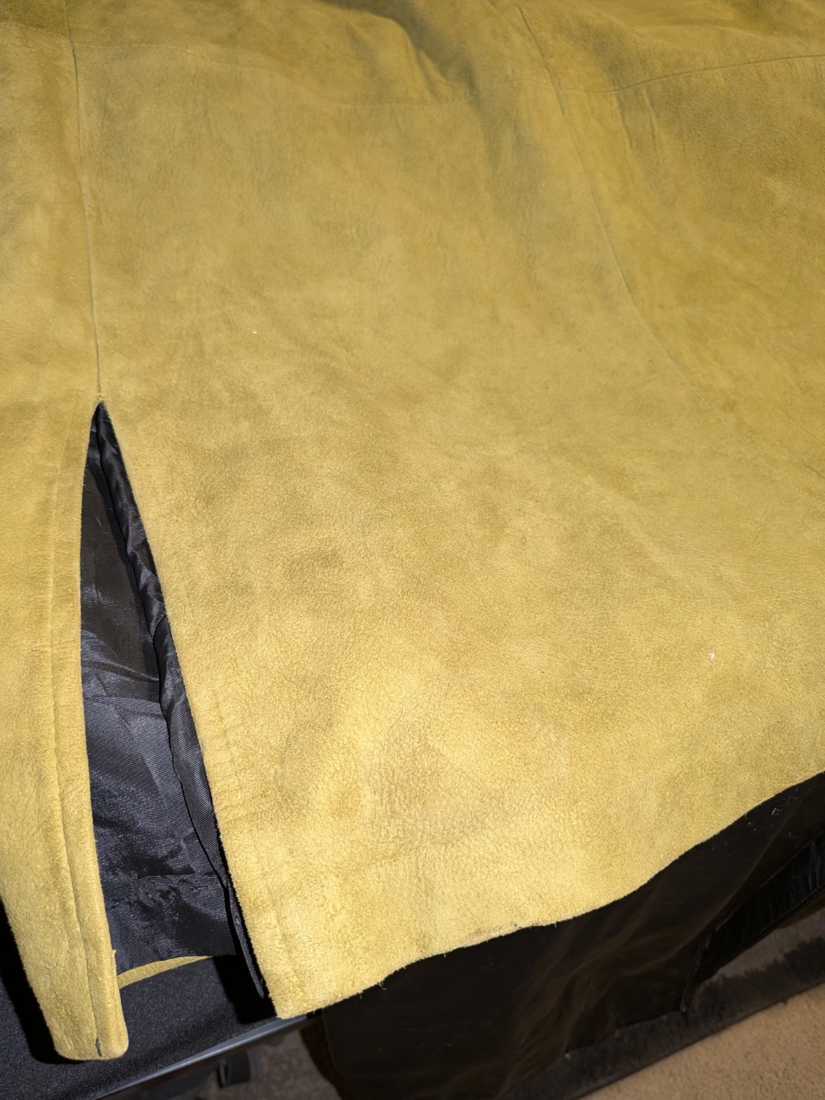 ARCHIVAL Vintage 1973 Dunlap’s Suede Coat | Real Fur Collar | Moss Green | M