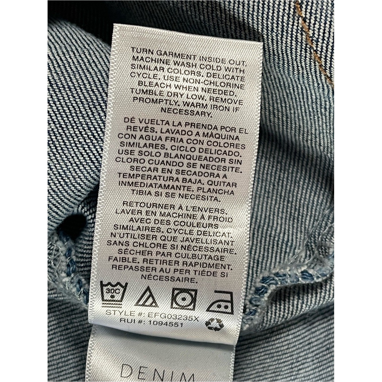 Kensie Women’s Vintage Luxe Medium Blue Boxy Denim Jacket with Chest Pockets