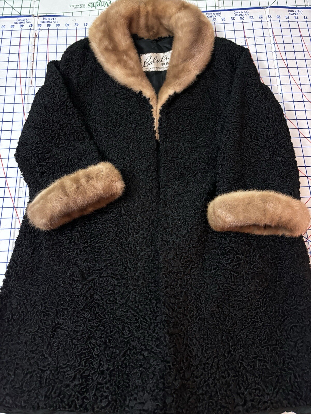Vintage Balut’s Lamb Coat Black w/Mink Collar & Fur Cuffs Size Approx Med