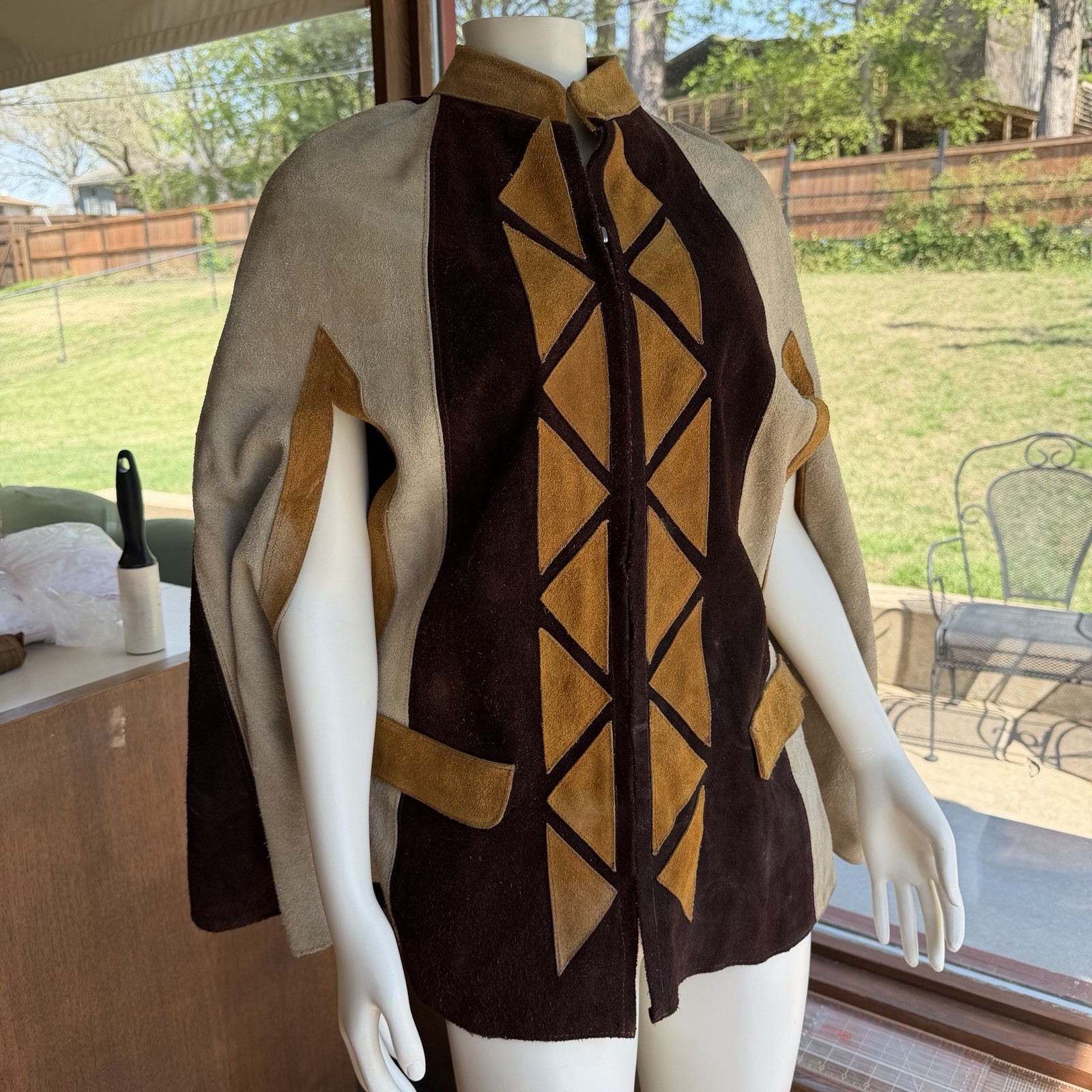 70s Suede Leather Cape Poncho Brown Tan Boho Cloak Capelet Coat Vintage Sz Small