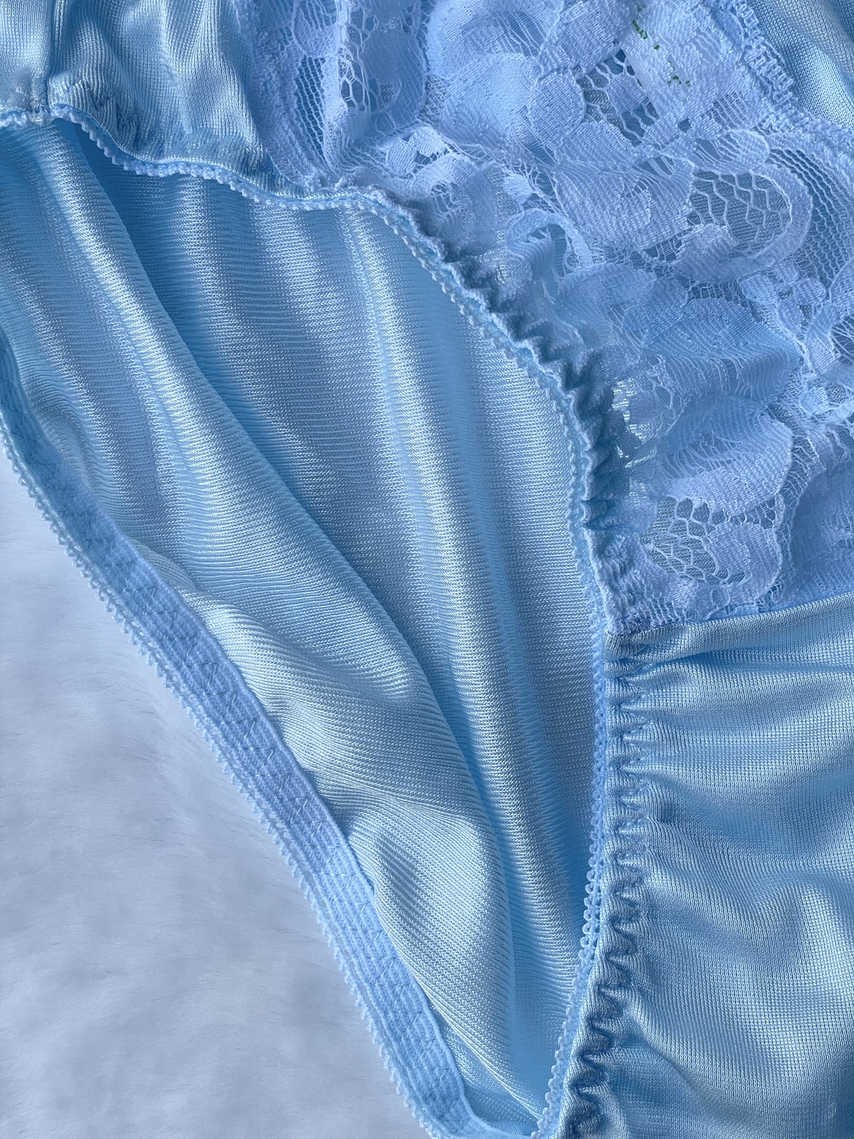 Vtg Slippery Powder Blue Nylon Panty Sheer Lace Hi Cut Briefs SZ.5-6 Hip 35-38″