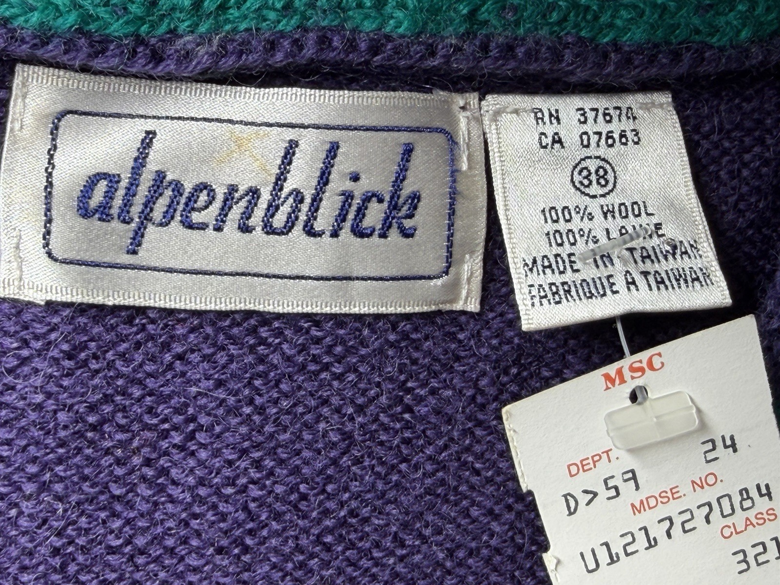 Vintage Alpenblick 100% wool Women’s Sweater Vest Purple NWT Size 38 US 6