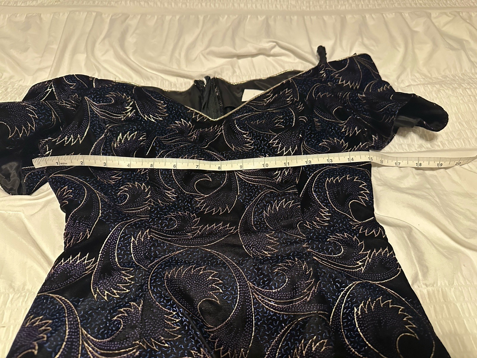 VINTAGE 80’s Velvet Peplum Scalloped Hem Pencil Dress Size 3/4 EUC
