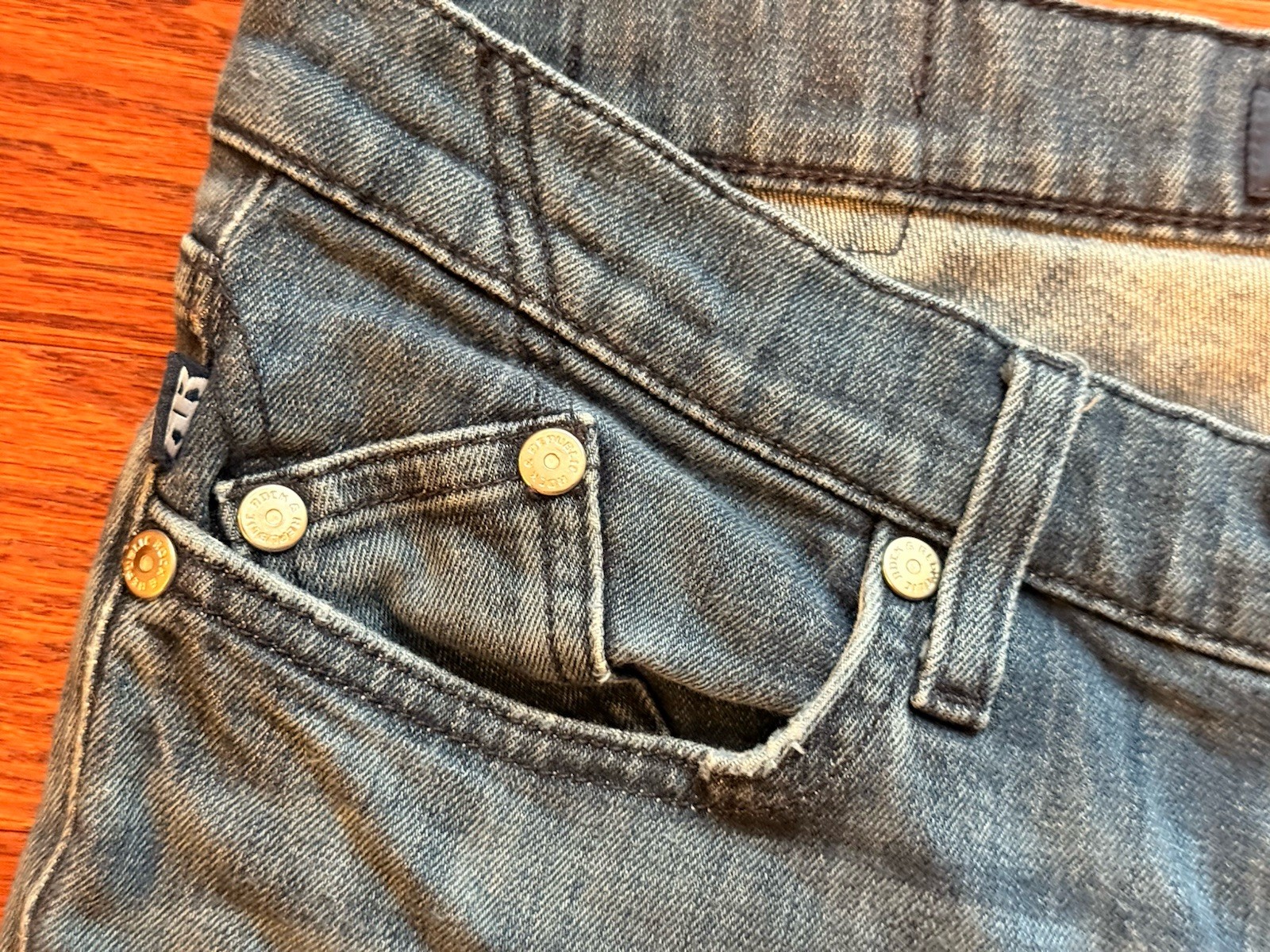 Women’s Vintage Early 2000’s Rock And Republic Size 32 Wide Leg Jeans