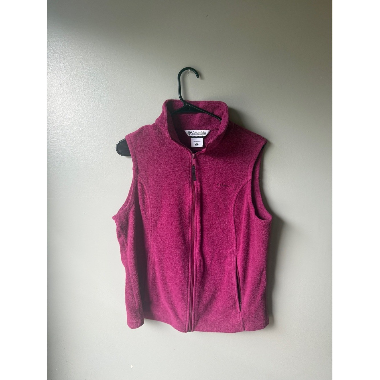 Columbia Fleece Vest Women’s Large Full Zip Pink Outdoor Hiking Layer