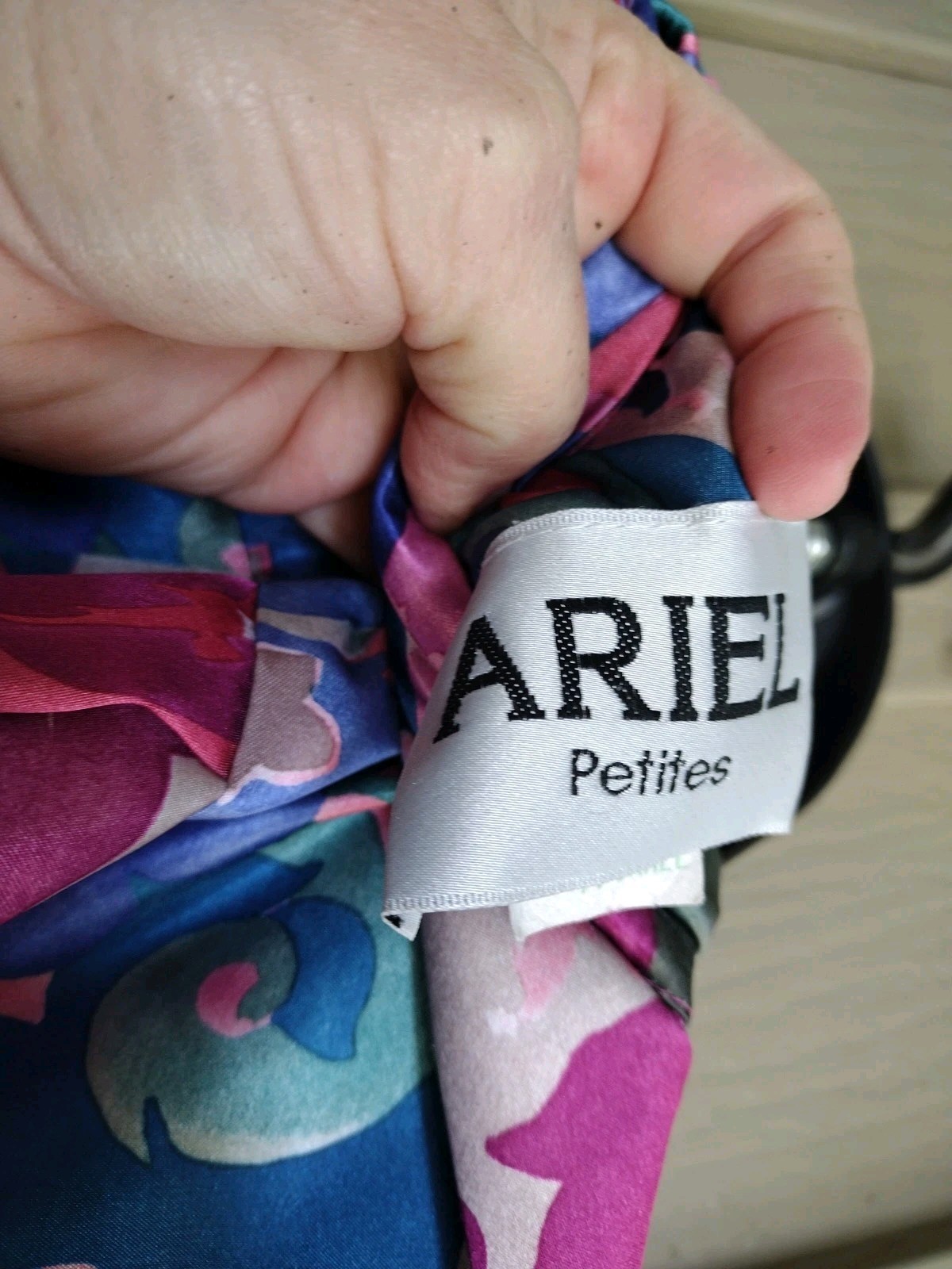 Vintage 80s Ariel MOD Hawaiian Print Colorful Housecoat Robe Petite Small