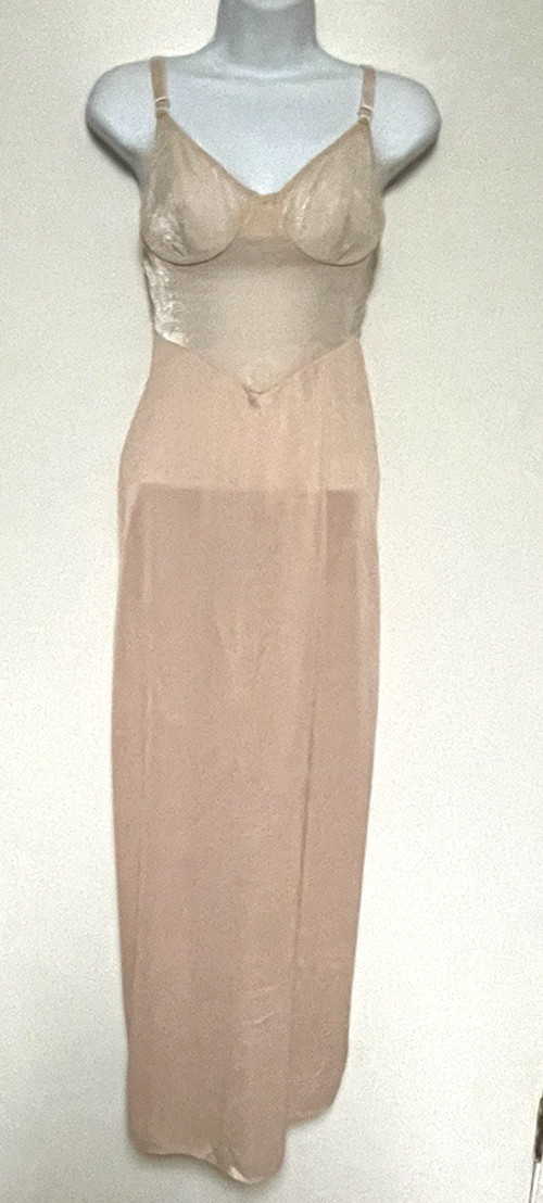 Glydons Of Hollywood Long Nightgown Shimmering Bodice Size M Pink Satin Lingerie