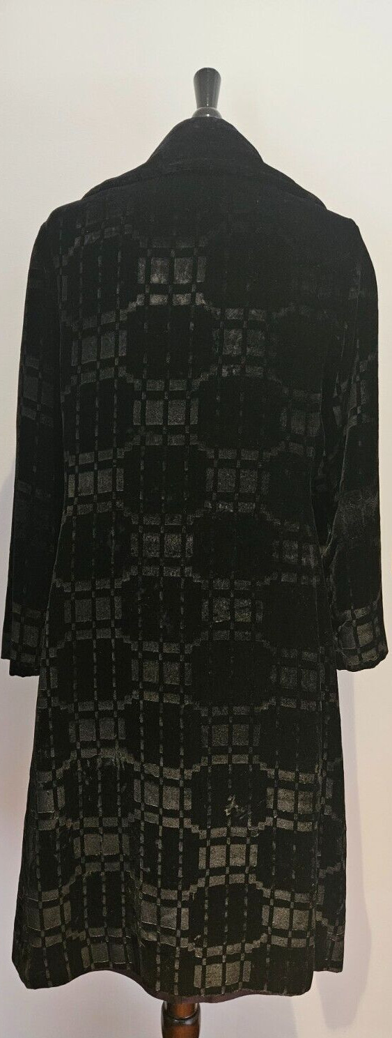 Vintage Count Romi Double Breasted Black Crushed Velvet Coat S/M