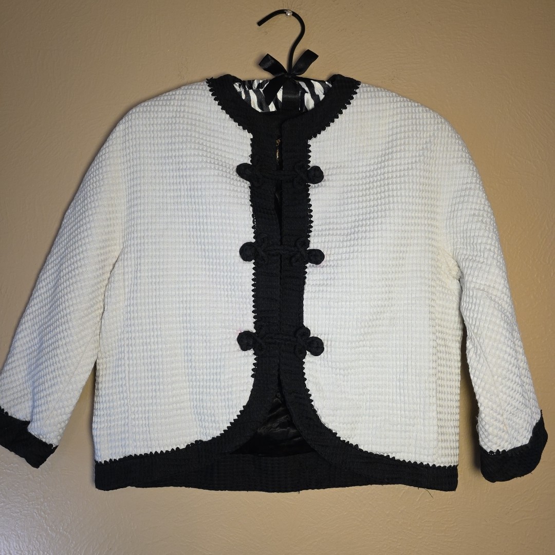Mamselle Betty Carol Vintage Jackie O Style Bouclé Cardigan Medallion Women’s 7