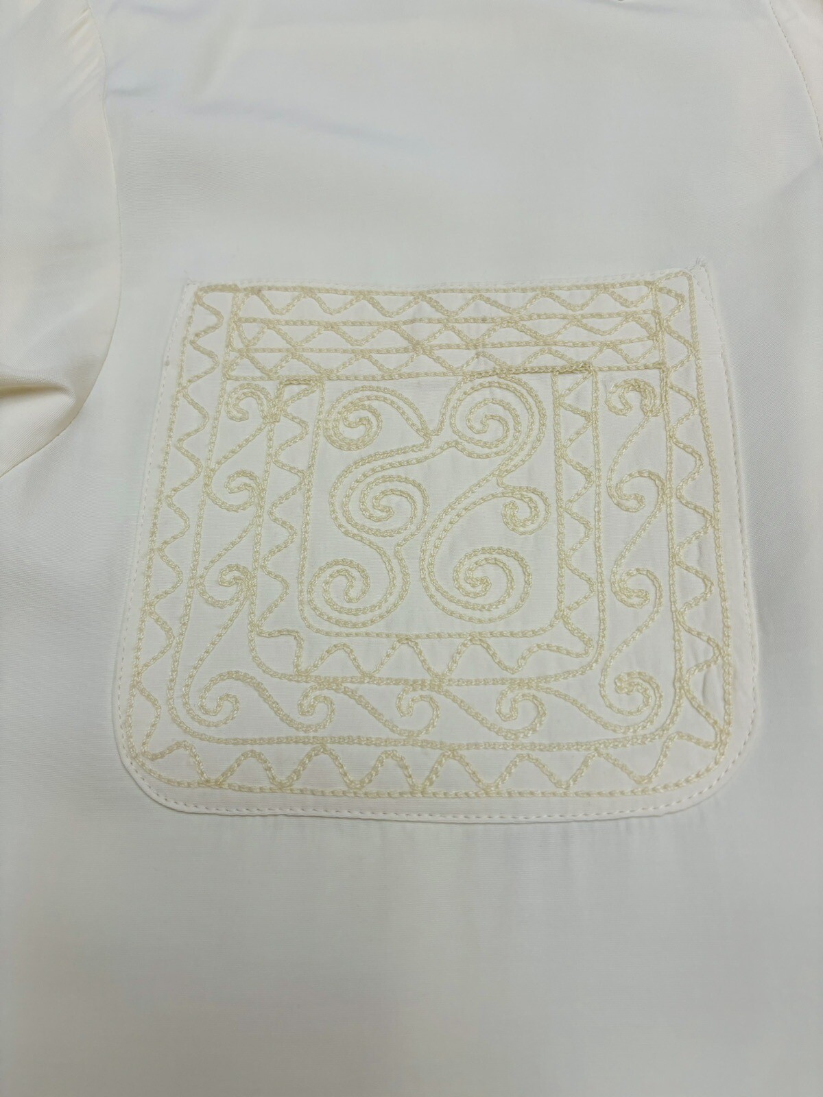 Vintage Embroidered Ivory Blouse Top Sz L 80’s Office Career Secretary Made USA