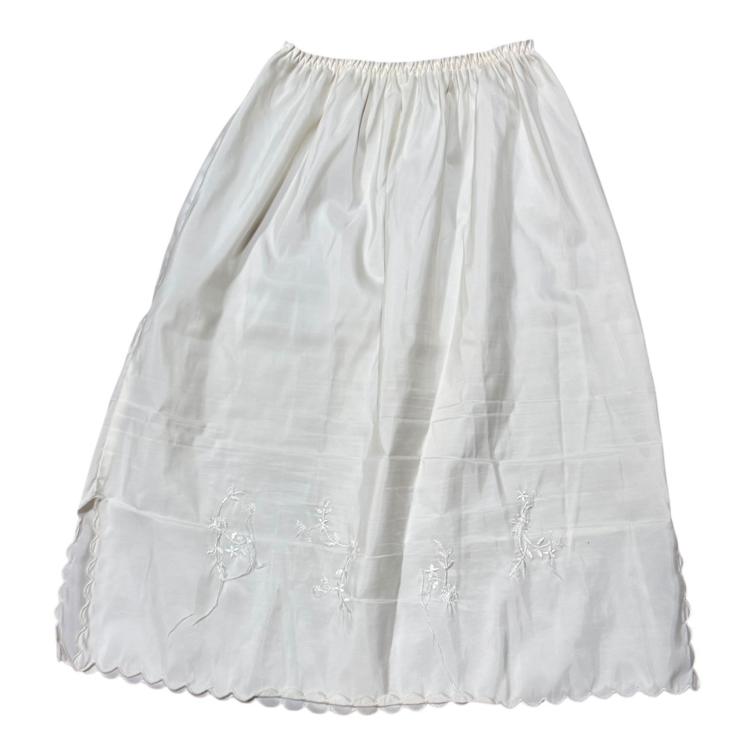 Vintage Empress Medium White Half Slip Skirt Nylon & Polyester Floral Embroidery