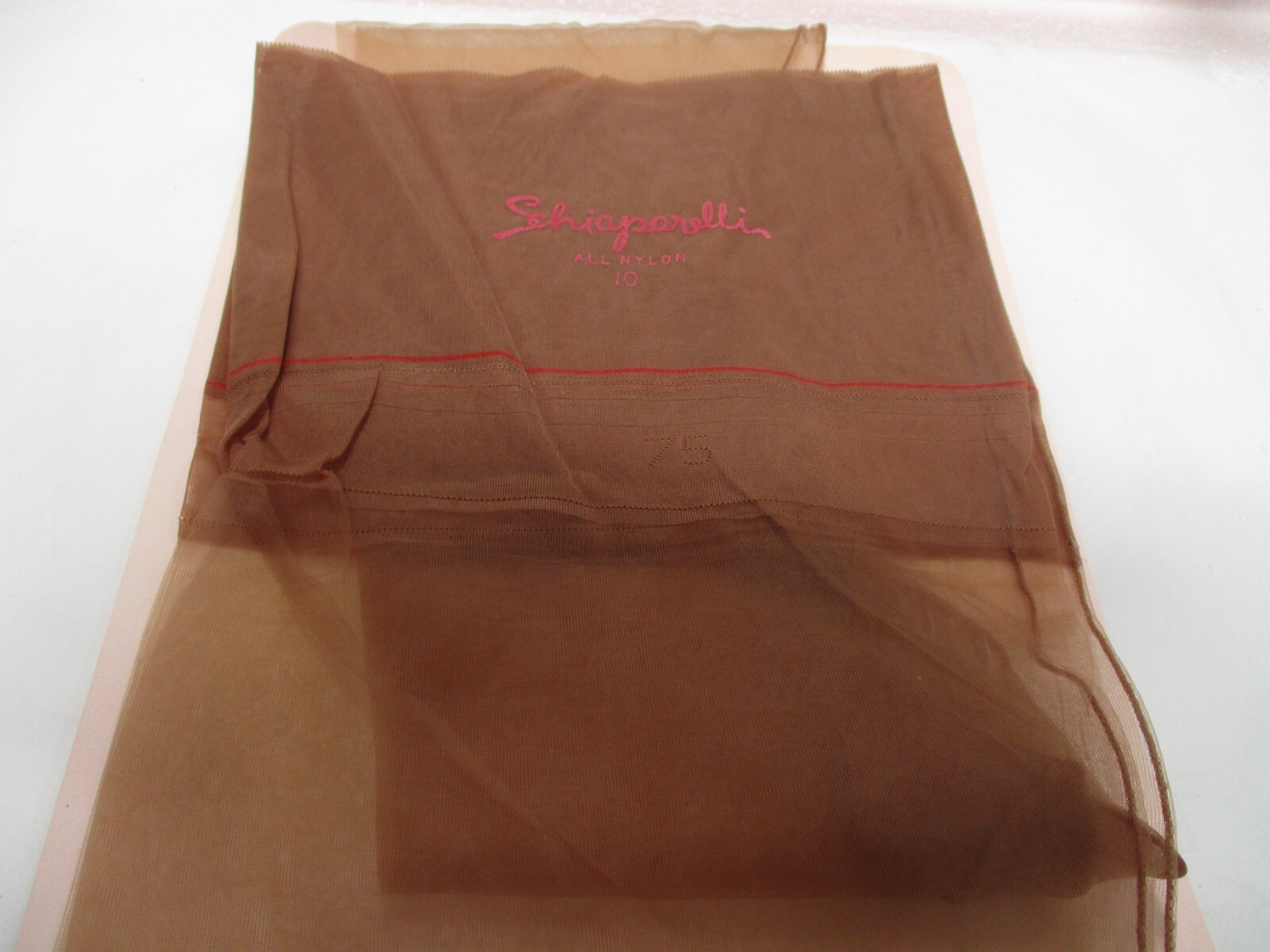 1 PR VINTAGE SCHIAPARELLI SEAM FULL FASHION NYLON STOCKINGS SZ 10 MED BEIGE