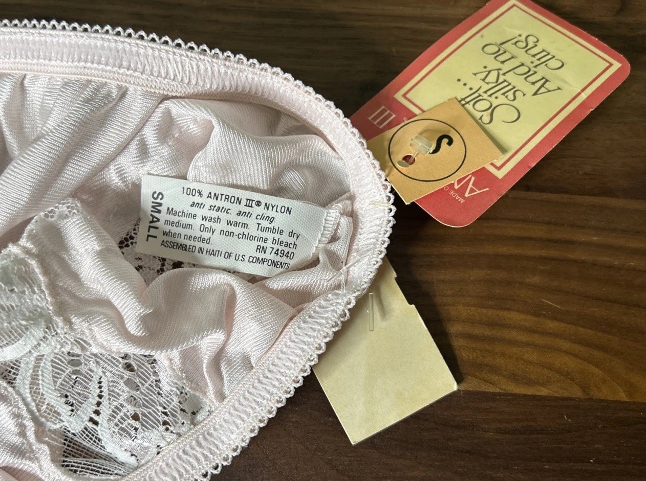 Vtg NWT GARTER Open Bottom Second Skin Pin-Up Panty Top Ruffle Nylon Lacy Pink