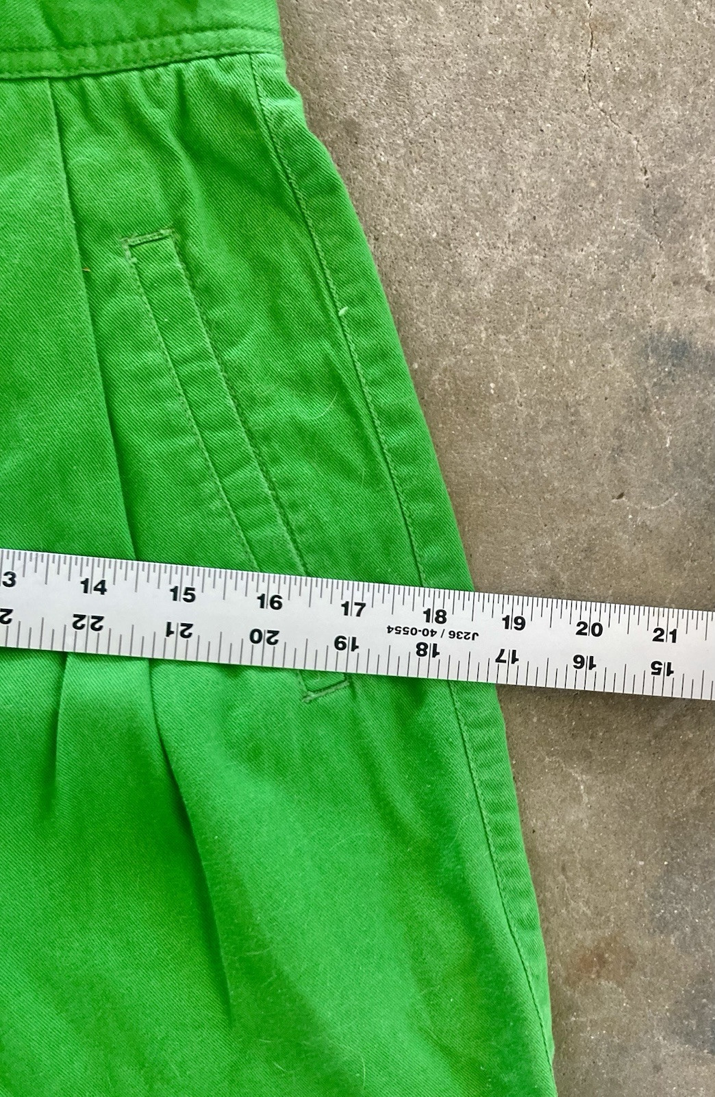Vintage 80s Green Cotton High Waisted Shorts Tag Size 8 Spring St. Patrick’s Day