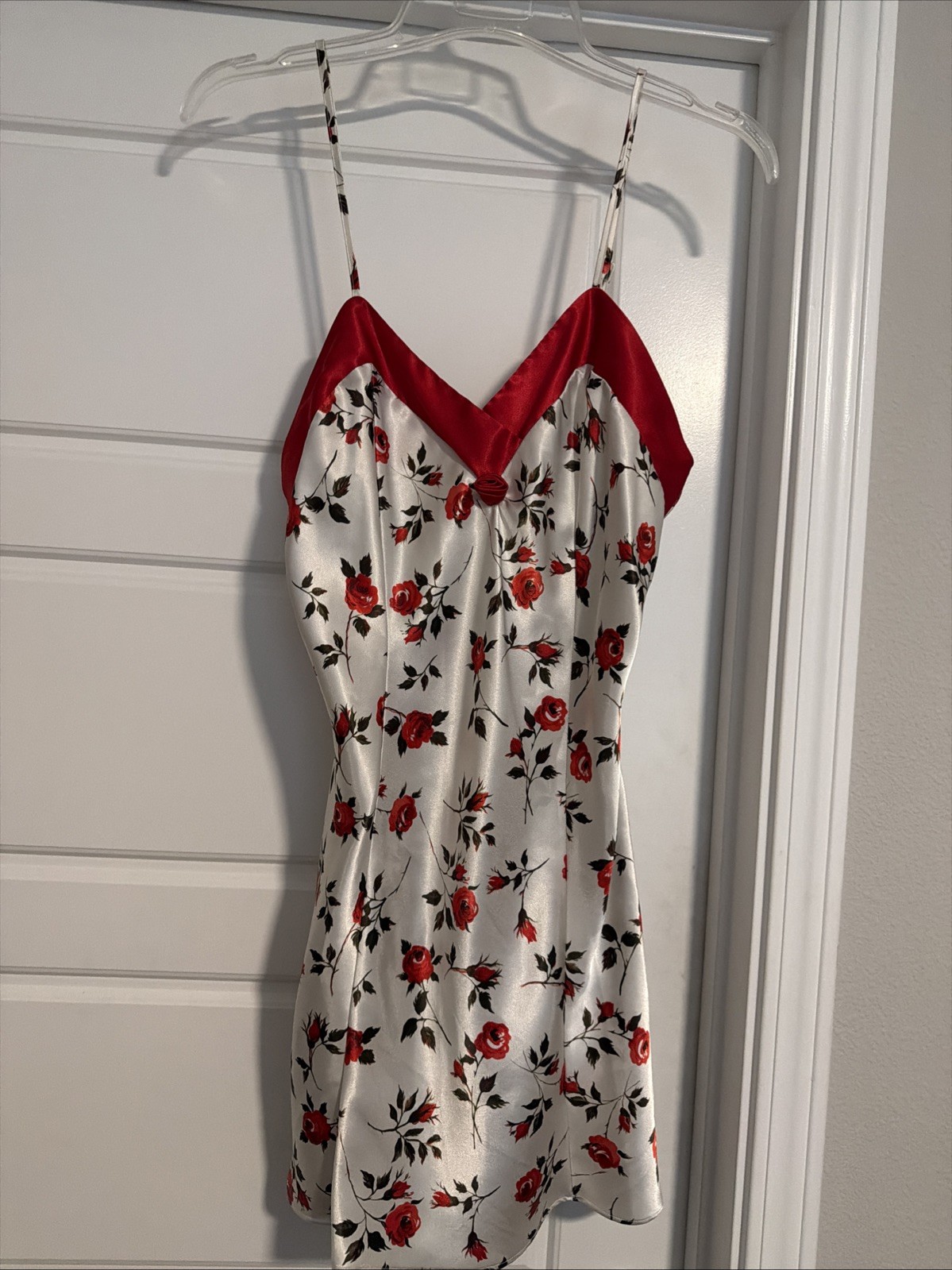 Vintage 90s Kathy Ireland Intimates Lingerie Nightie Satin Nightgown Sz S Roses