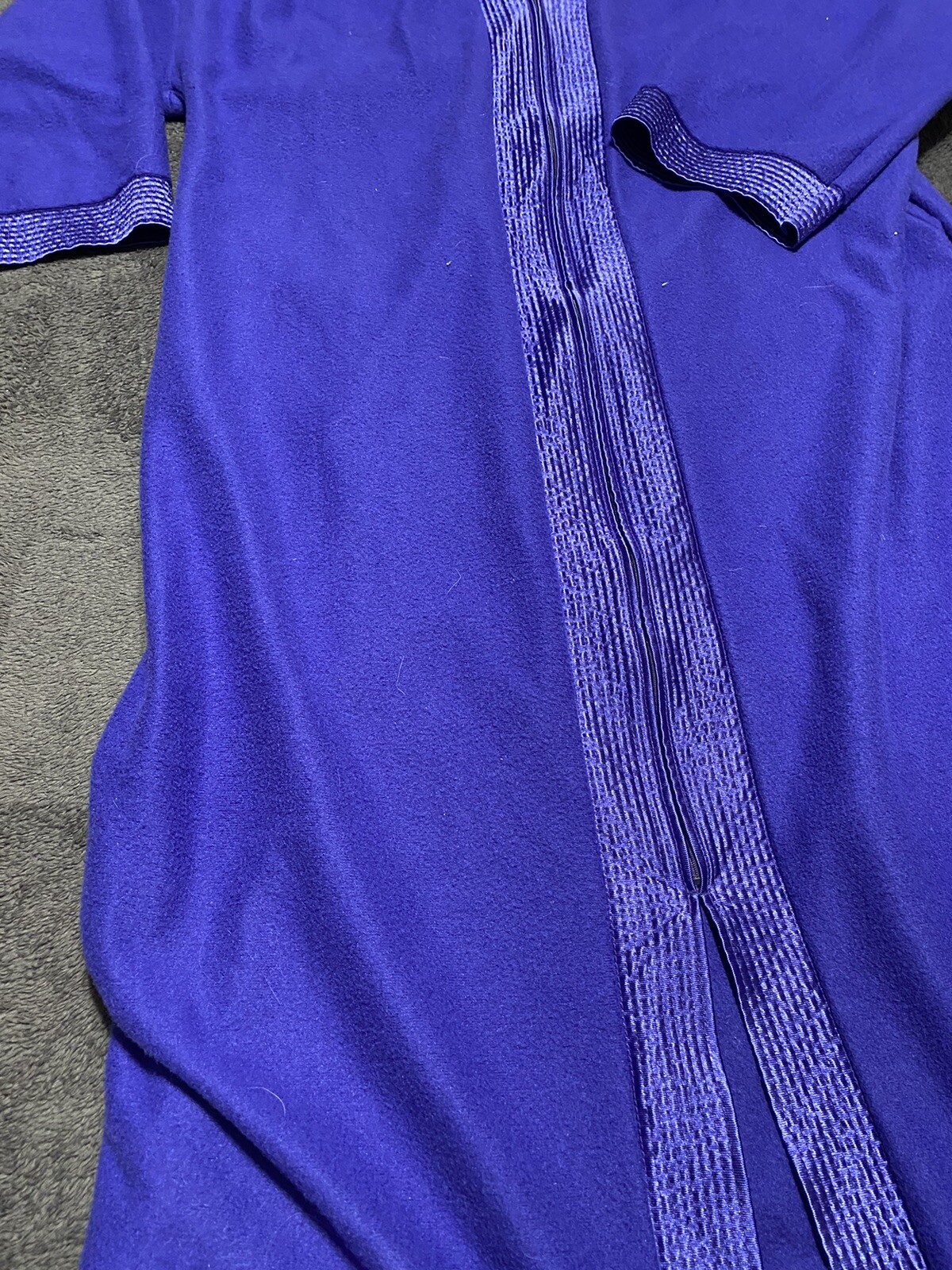 Vintage Wolverine robe house coat Purple trim Size L 16-18 euc e1650