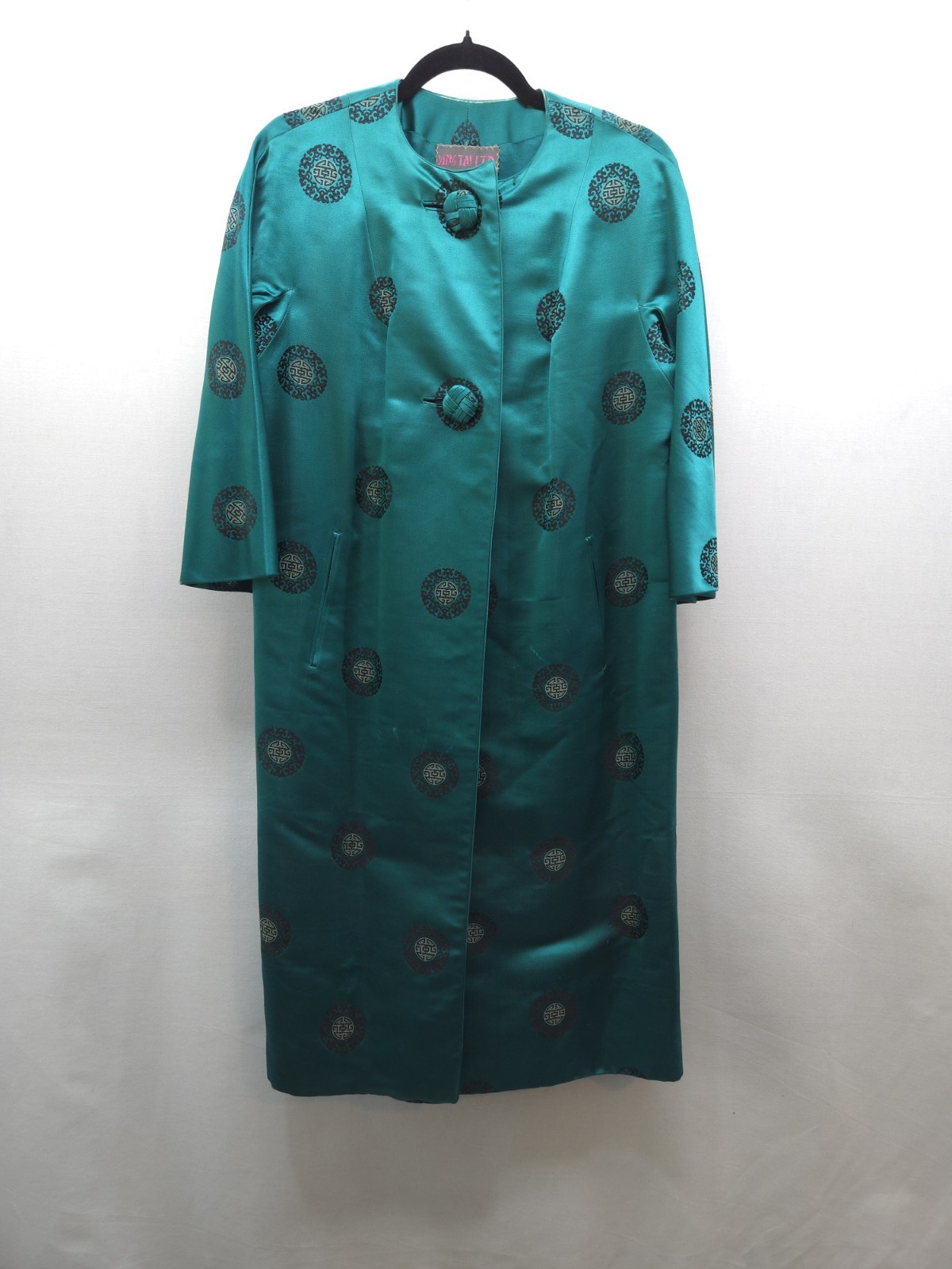 Vintage Ying Tai Ltd Peninsula Hotel Hong Kong Hilton Silk Robe Dressing Gown M