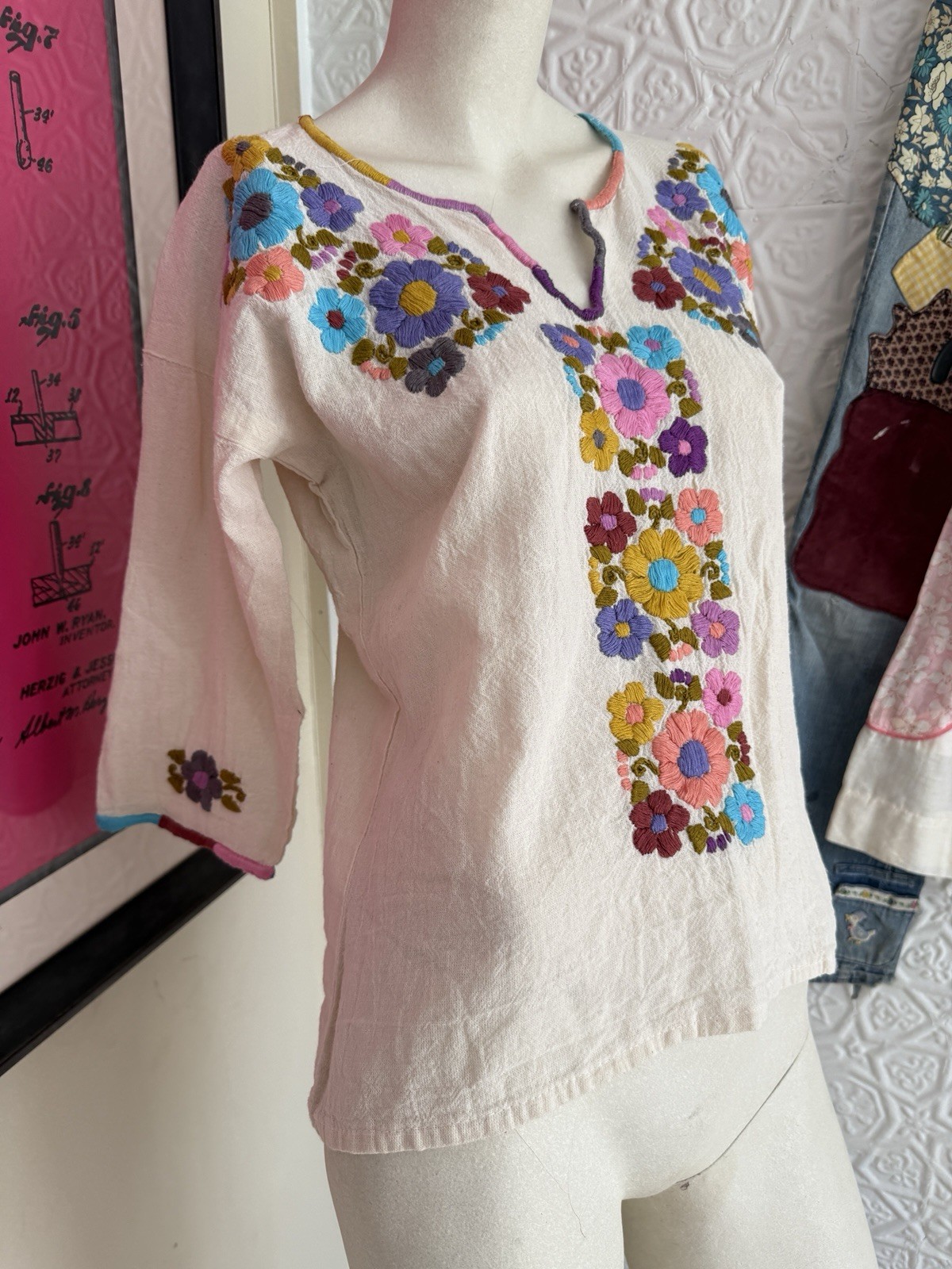 bohemian hand embroidered natural hippie top-vintage 1970s late 1960s floral