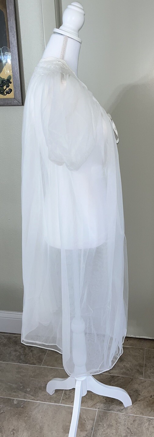 Vintage Avian Peignoir Nightgown And Robe Set White Lace Trim Sheer Small Nylon