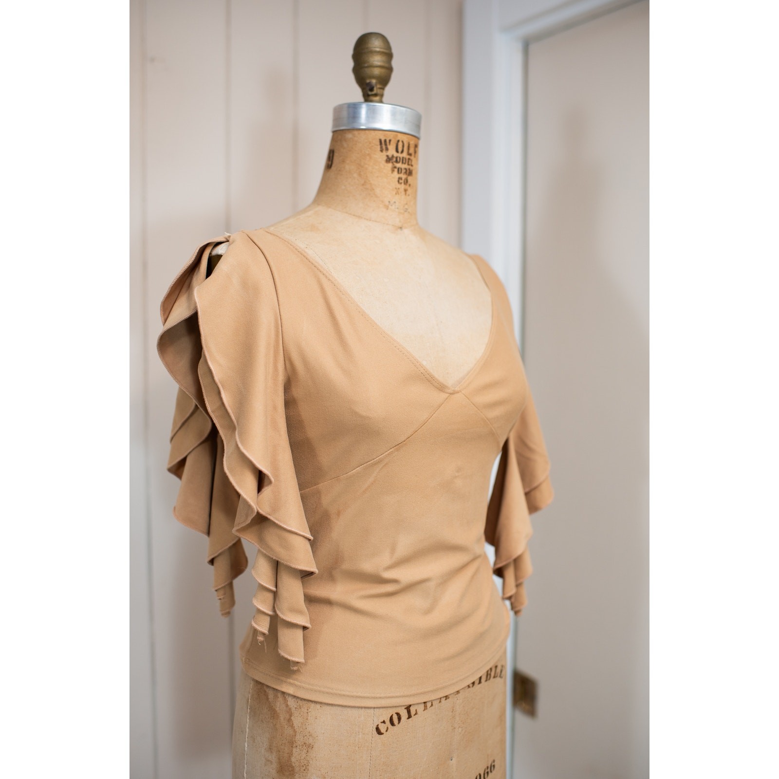 Vintage Y2K Tan Camel Brown Flutter Sleeve Top Fairycore Boho Festival Blouse LG