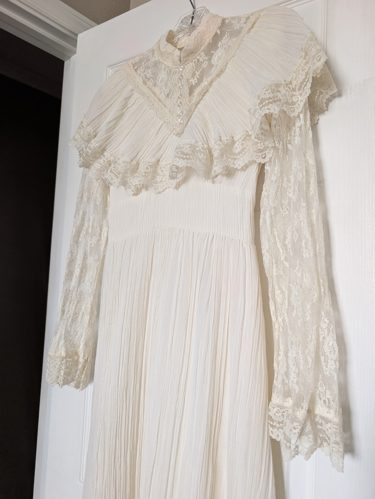 VTG 70s Prairie Maxi Dress Ivory Lace Victorian Revival S Boho Cottagecore Bride