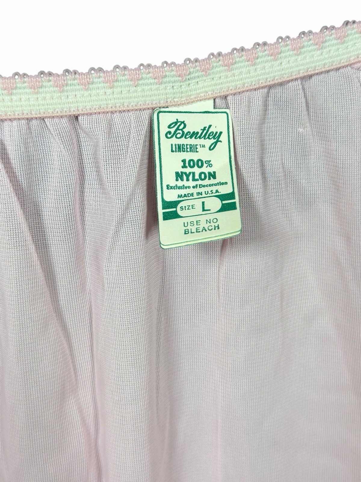 Pink Skirt Half Slip W/ Floral Embroidery & Lace Trim Vintage 60s/70s Coquette L