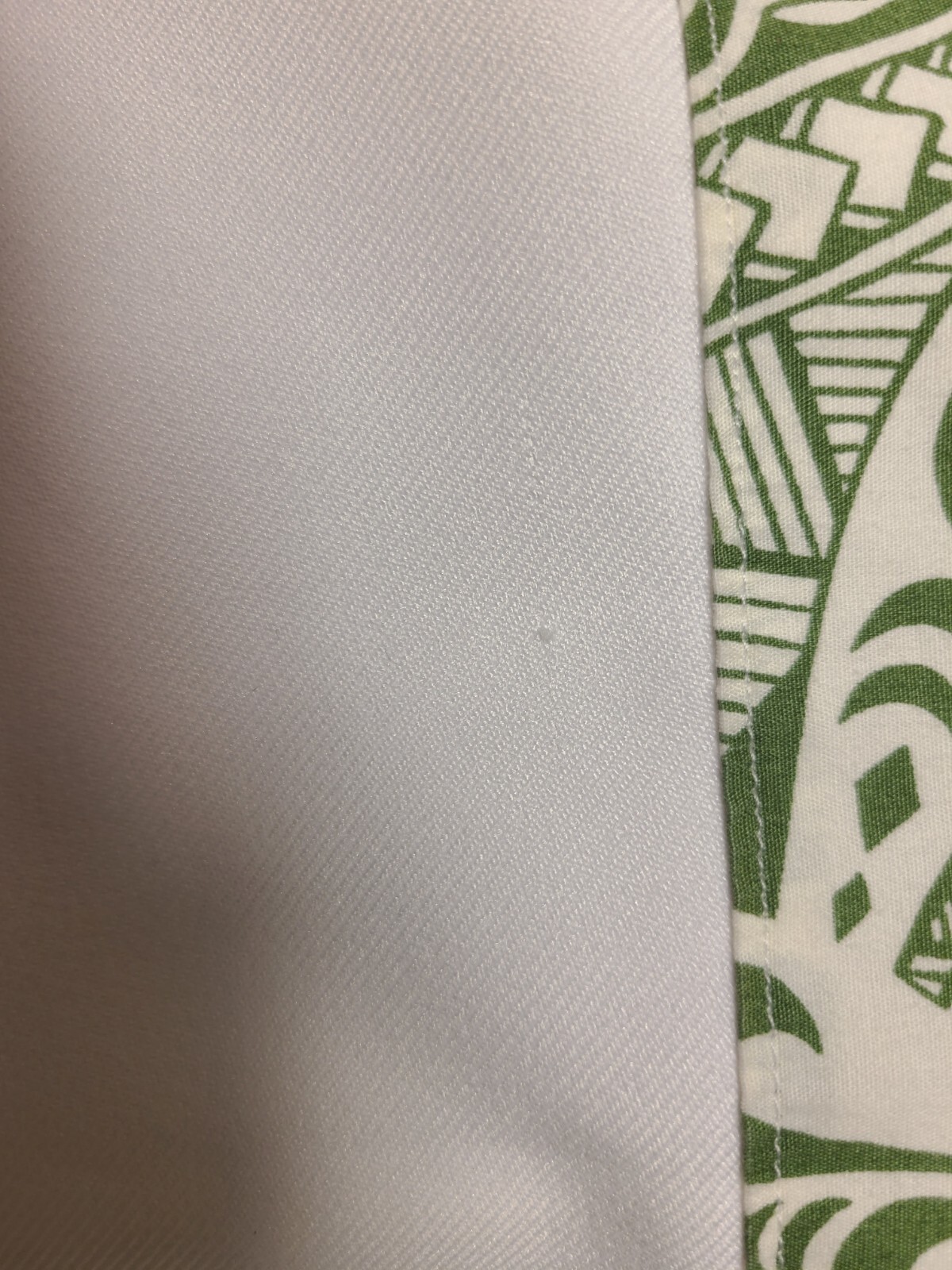 Hawaiian Dress Vintage Size L White and Green Midi Tribal Print Short Sleeve