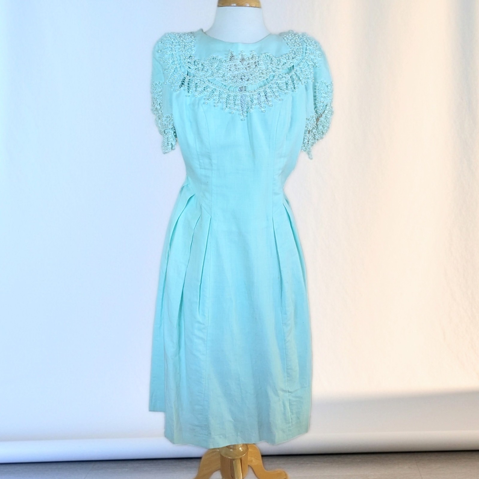 Vintage 80s Sarah Elizabeth Aqua Blue Midi Cocktail Dress Petite 6 Beaded Lace