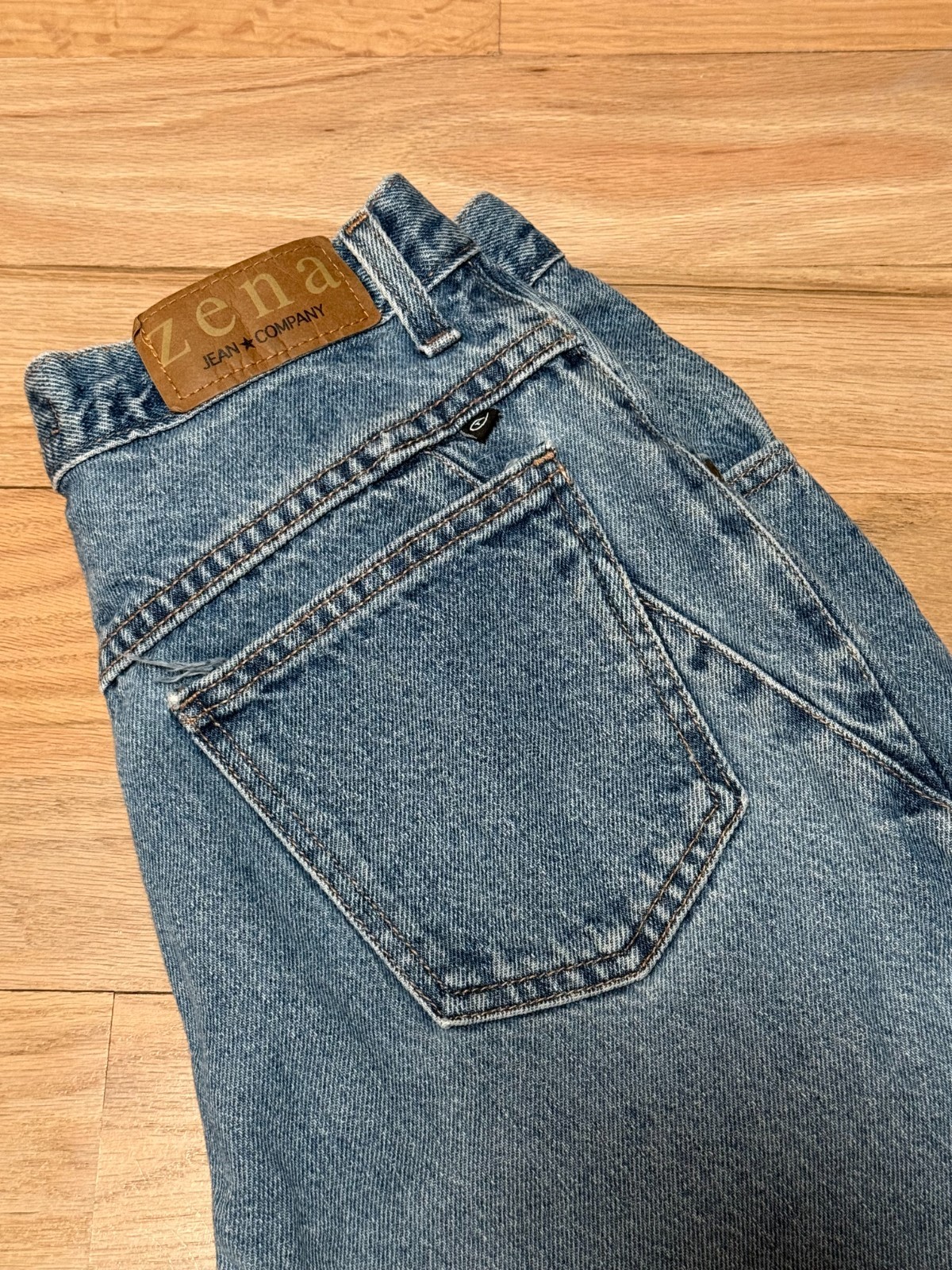 90s Vintage Zena Jeans Company 28×30″ Femme High-Waisted Boot Cut Chic Boho USA