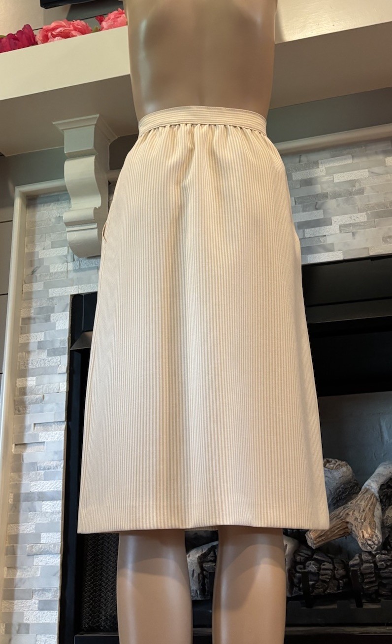 Vtg Sears, Roebuck & Co Tan Pinstripe Perma-Prest Skirt Pencil Sz 8