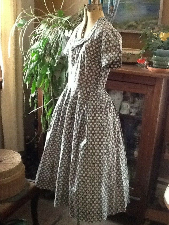 Vintage 1940’s WW2 So Sweet Cotton FROCK DRESS seamstress made 34-24-52