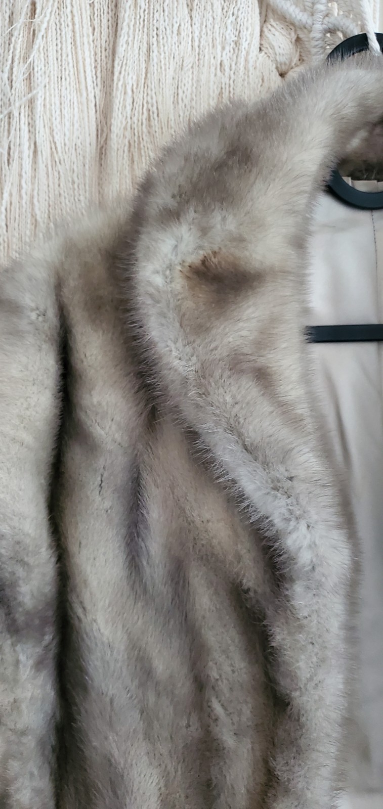 Vtg Mink Stole Gray/Beige Satin Lining Shoulder Straps One Size