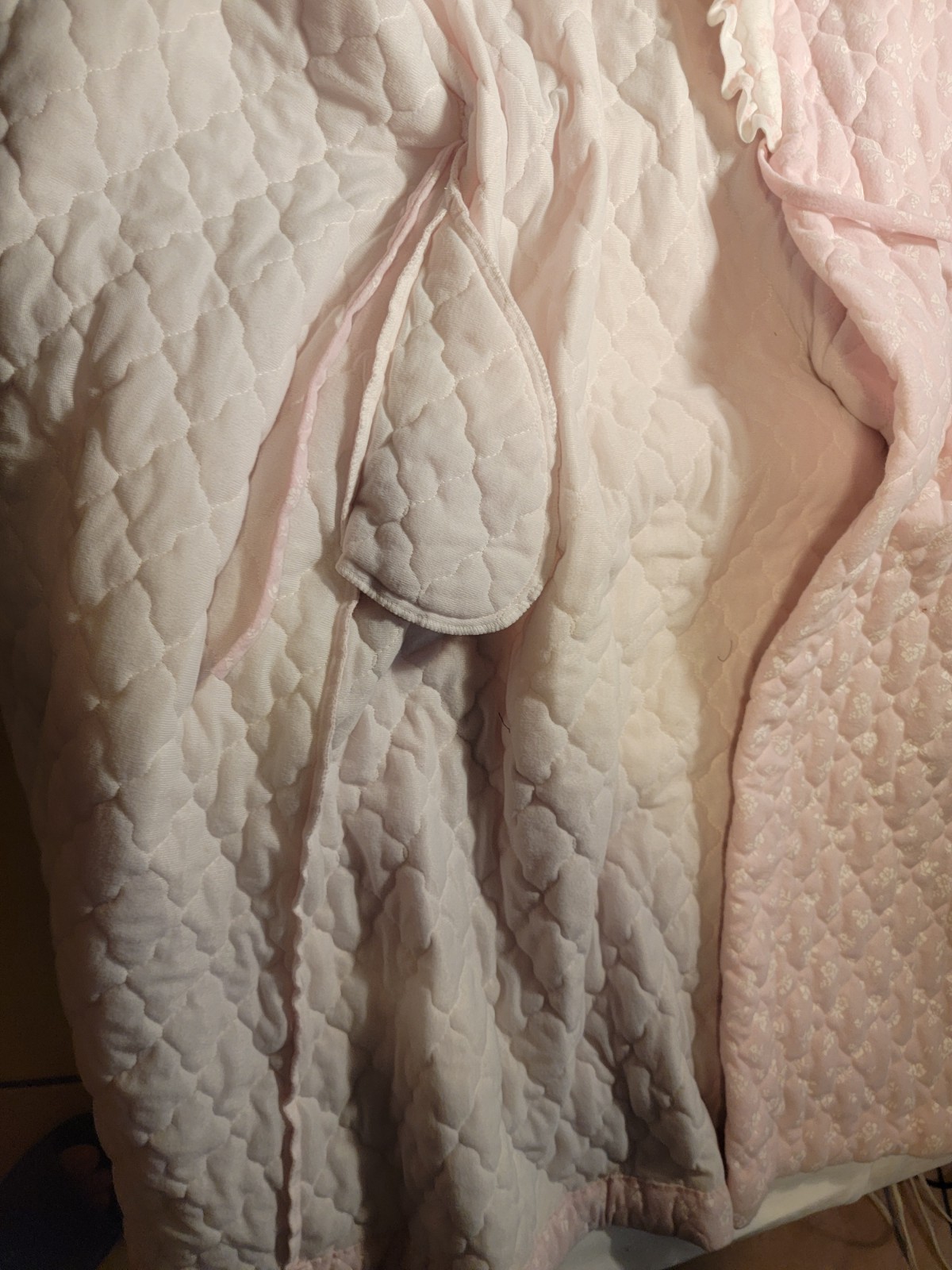 Vintage SANRINA LiIGHTPink & White Long Robe Belted GOLDEN Girls/Grandmacore