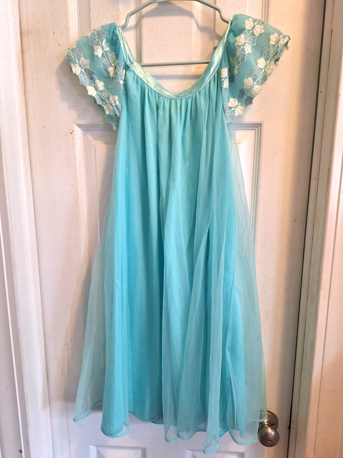 Vtg 60s Durelle chic femme turquoise blue nightgown nylon USA sz M excellent!