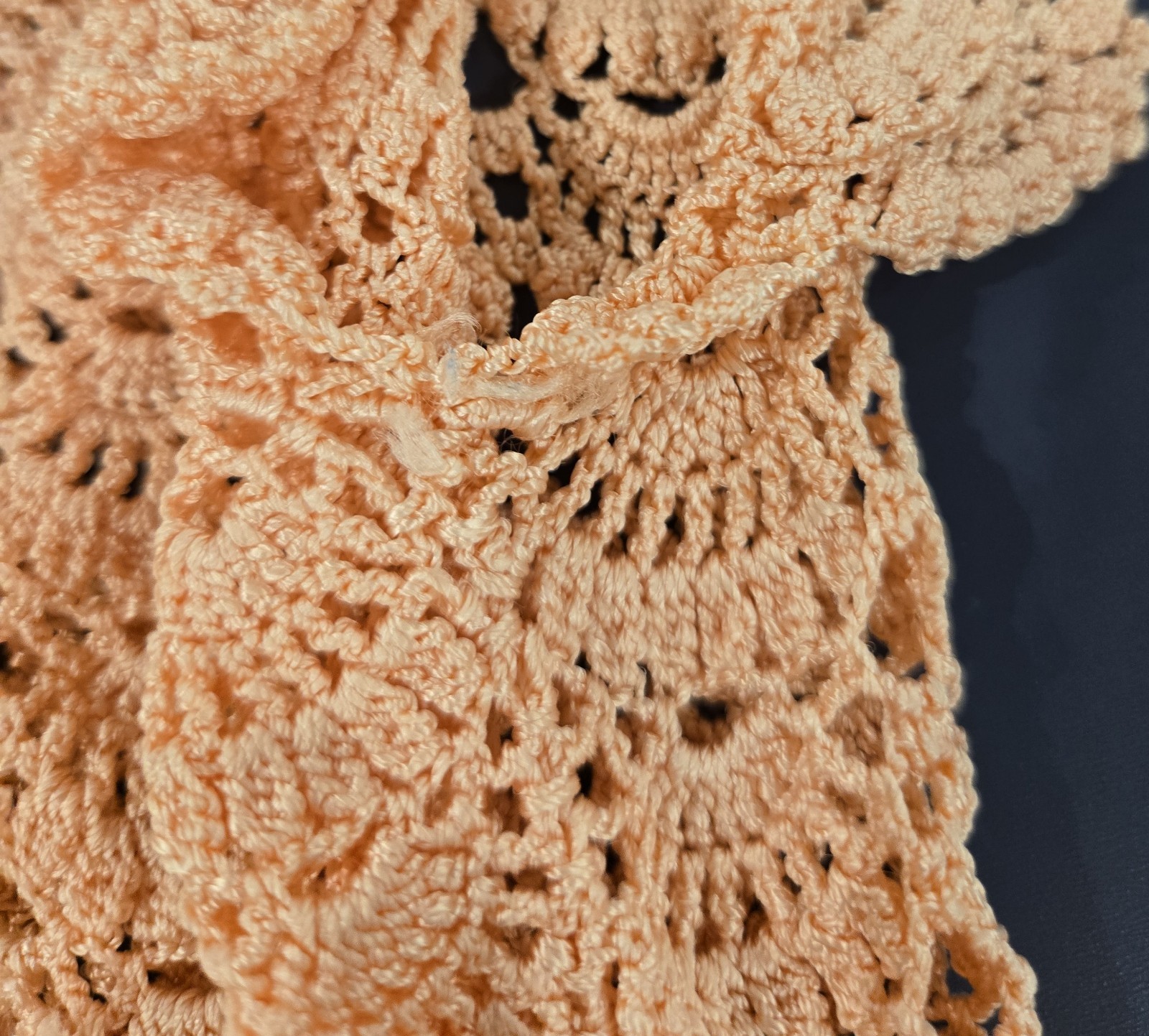 70s VTG Hand Crocheted Rayon Blouse Peach Pink Top Sm Classic square collar