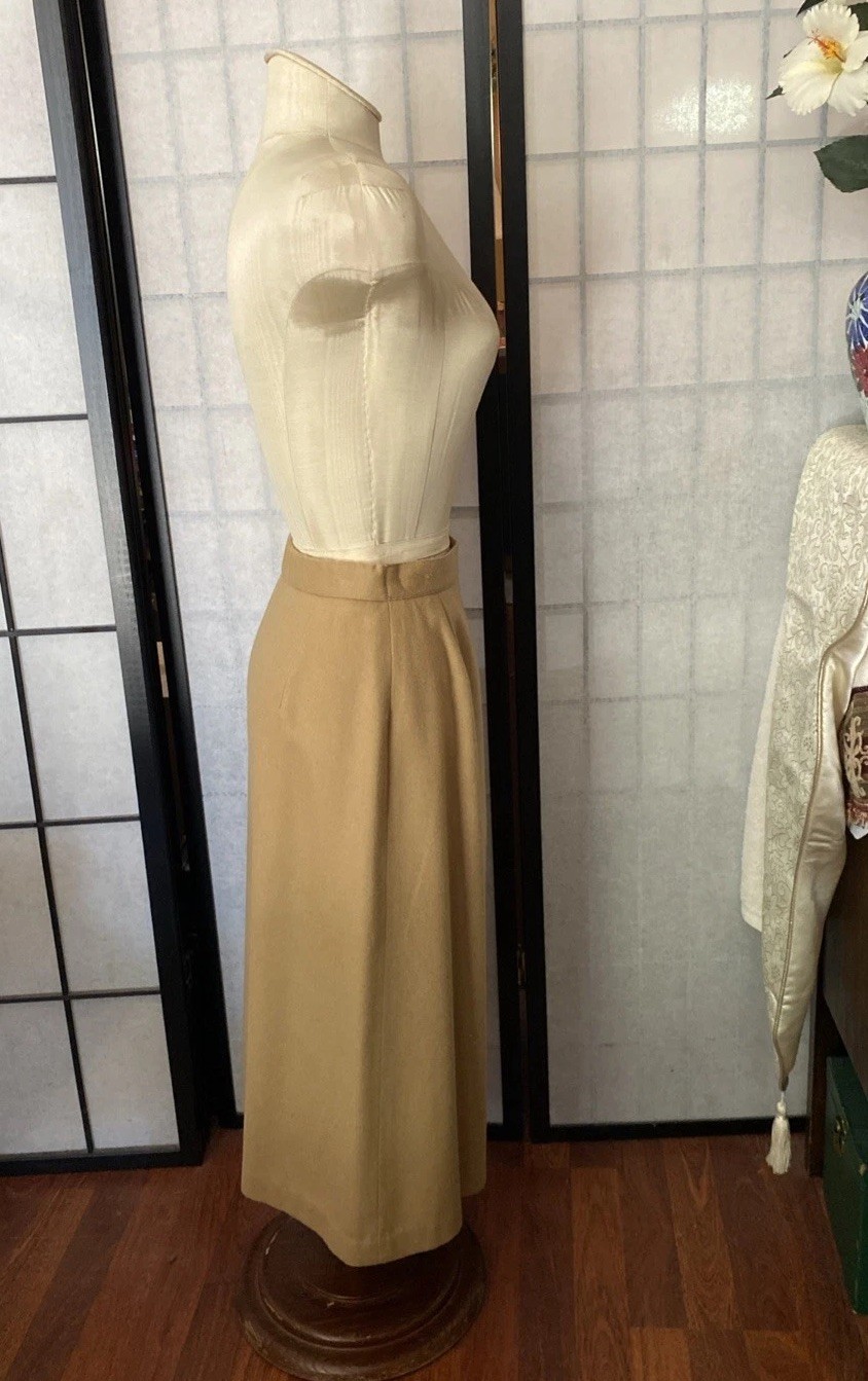 Celeste Sport VTG 70s Women 6 Camel 100% Wool Satin-lined Midi Skirt
