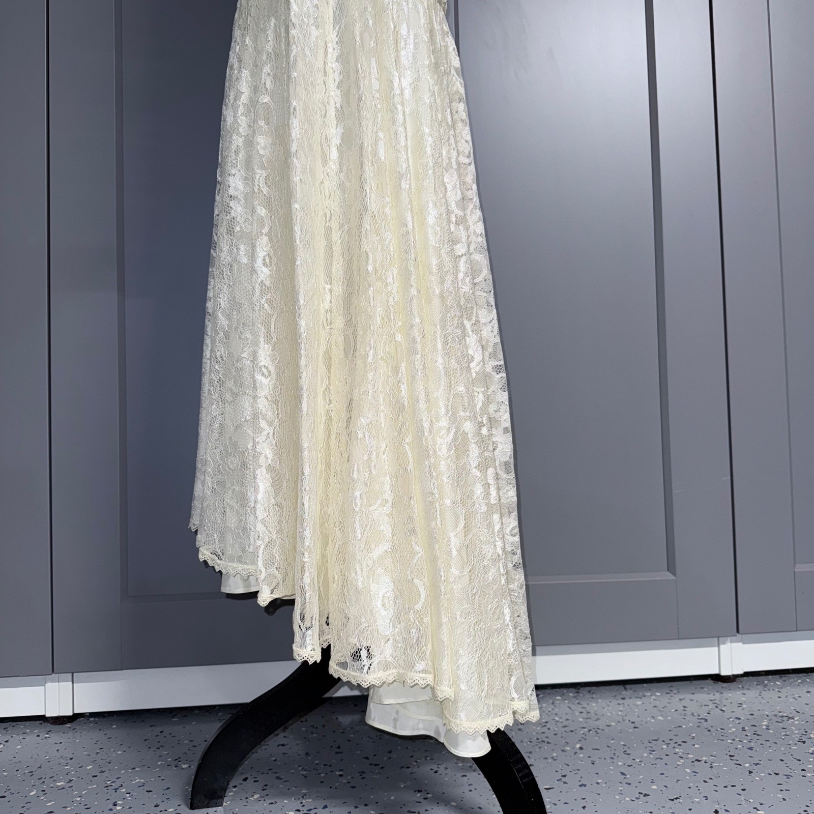 Gidding Jenny Long Sleeve Dress 8 100% Silk Lace Gown Beaded V-Neck 20th Century