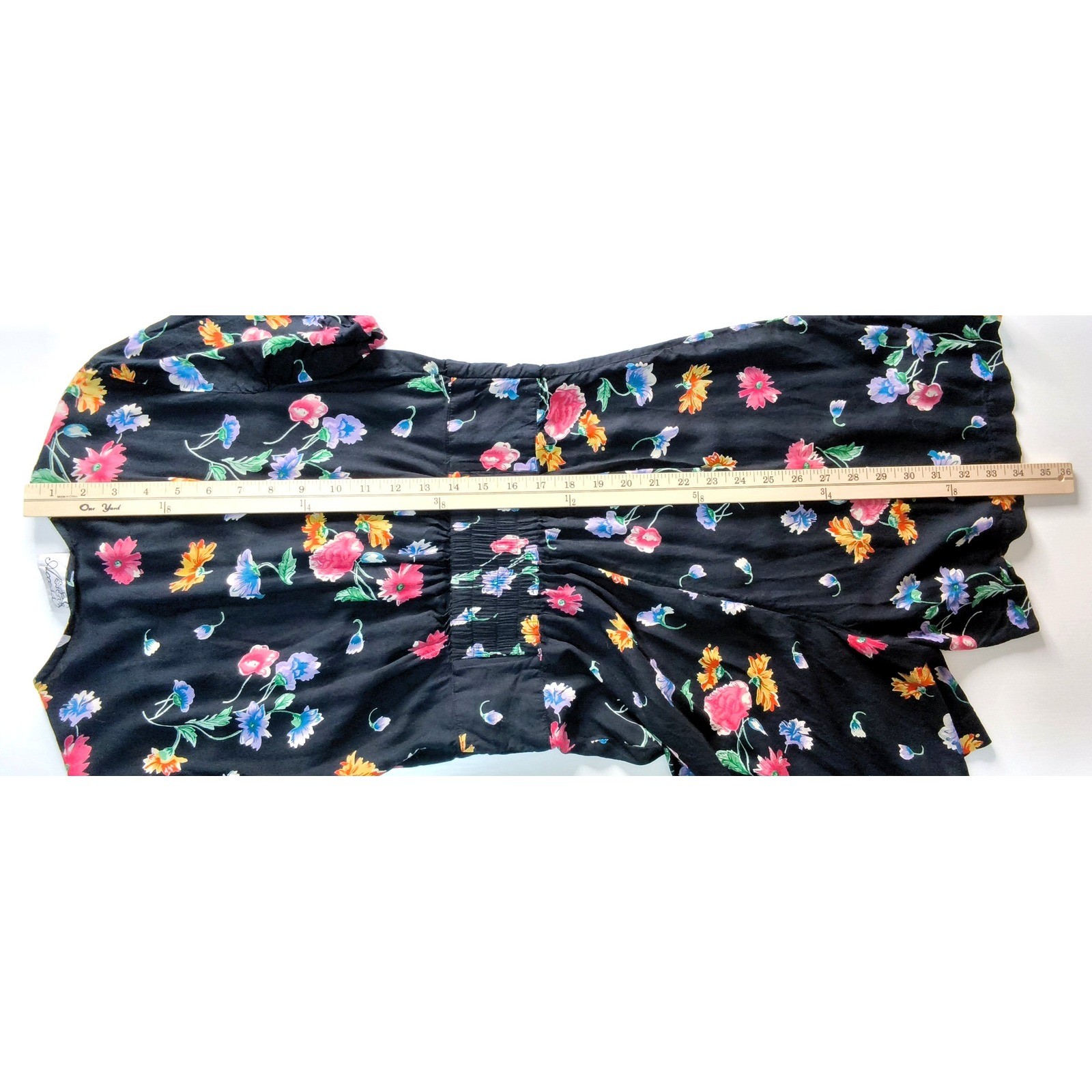 Access Vintage Floral Romper Shorts Women Small Black Short Sleeve Button Front