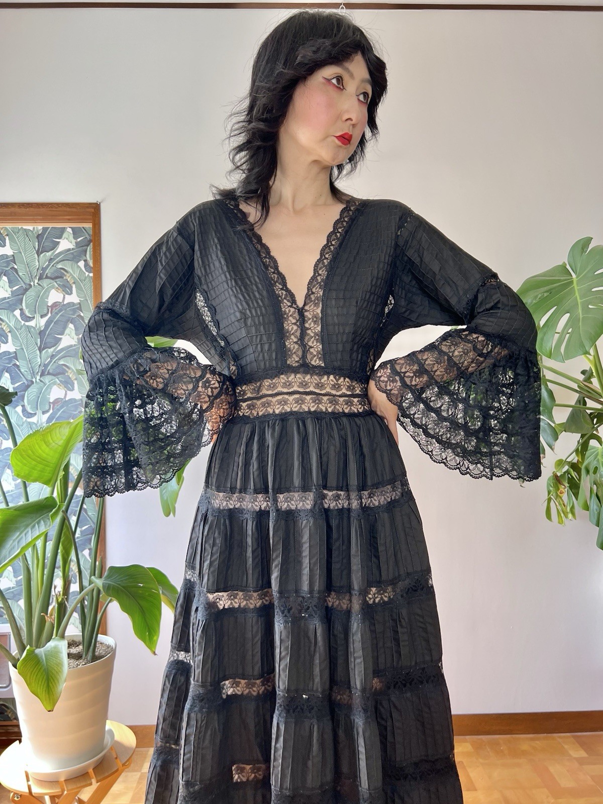 VTG 60s Mexican Wedding Dress Black Lace Pintuck Bell Sleeve Maxi S/M Boho Hippy