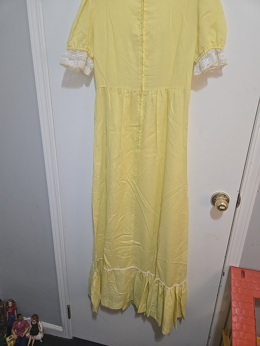 Connie Sage Women’s Vintage Dress Short Sleeve Lace Details Yellow Tie Zipper