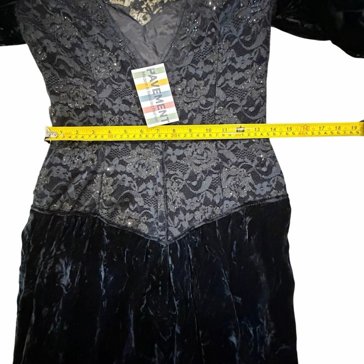 VTG 80s XS Victorian Velvet Lace Puff Sleeve Maxi Gown Whimsigoth Gothic Dress